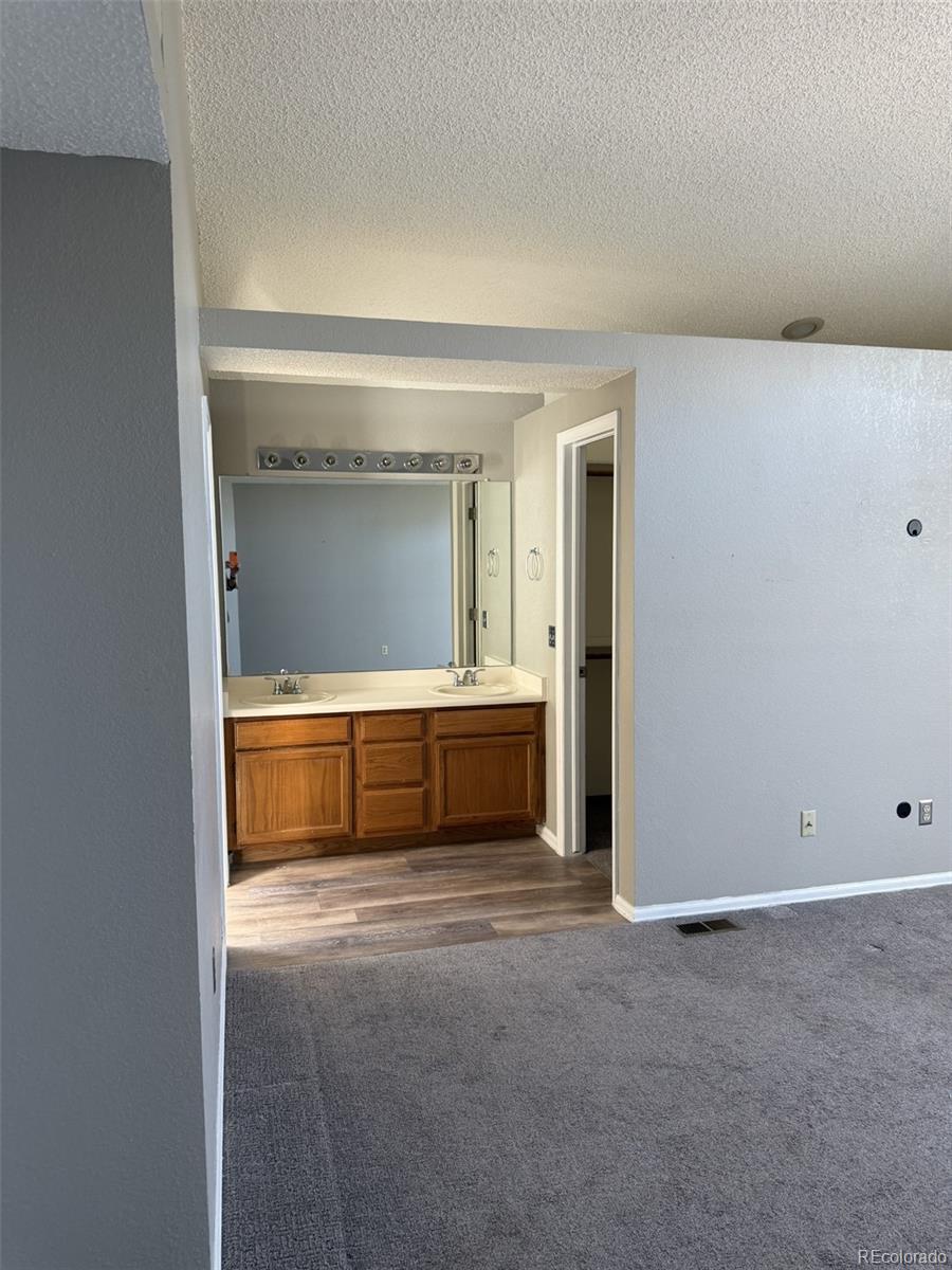 MLS Image #17 for 4856 s argonne street,aurora, Colorado
