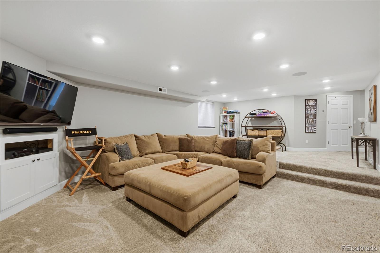 MLS Image #30 for 6102 s tempe way,aurora, Colorado