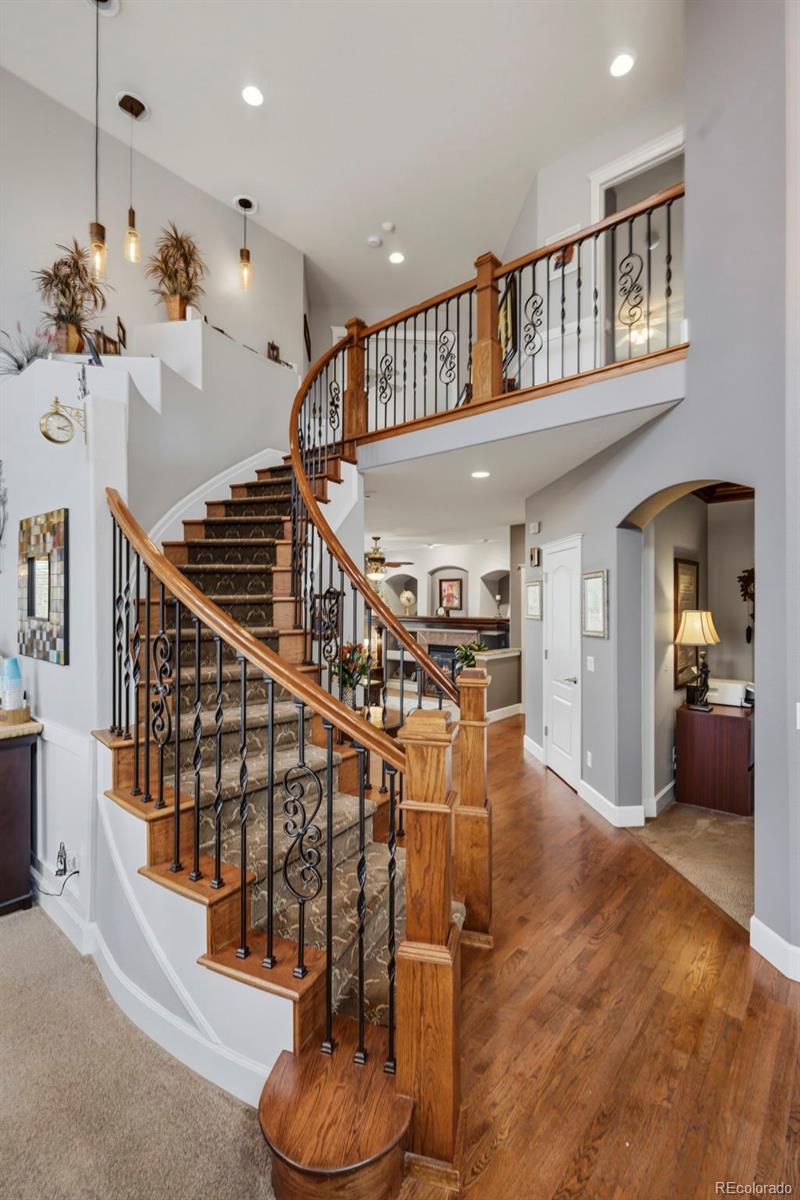MLS Image #4 for 6102 s tempe way,aurora, Colorado