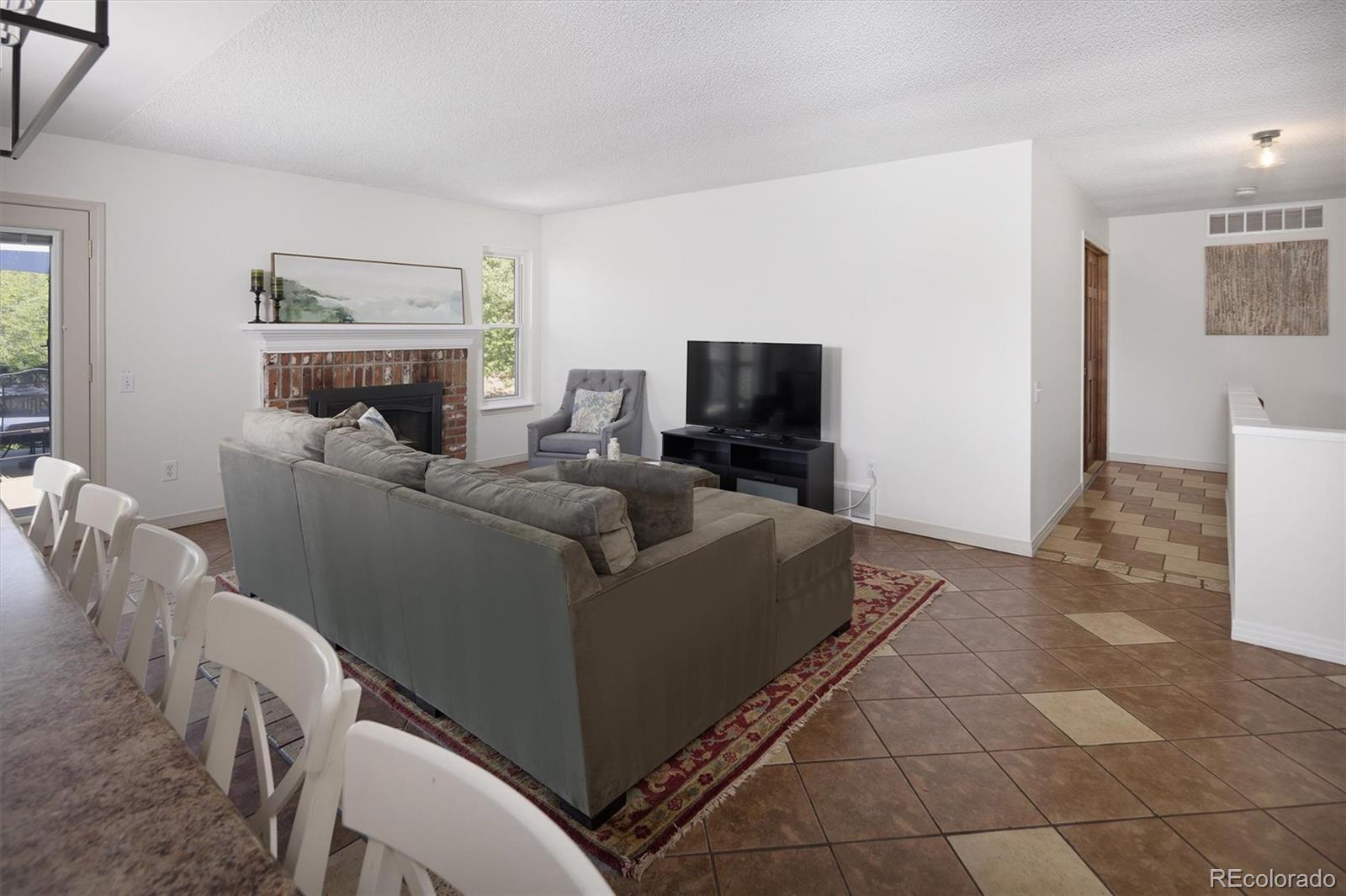 MLS Image #14 for 8655 e phillips avenue,centennial, Colorado