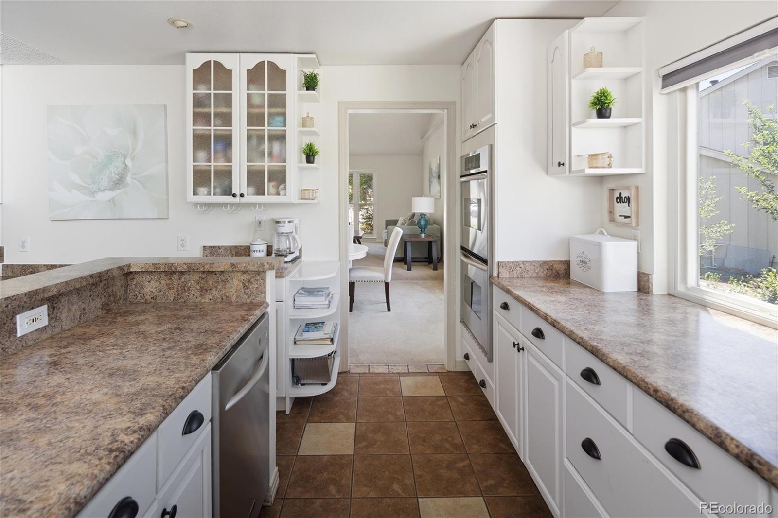 MLS Image #9 for 8655 e phillips avenue,centennial, Colorado