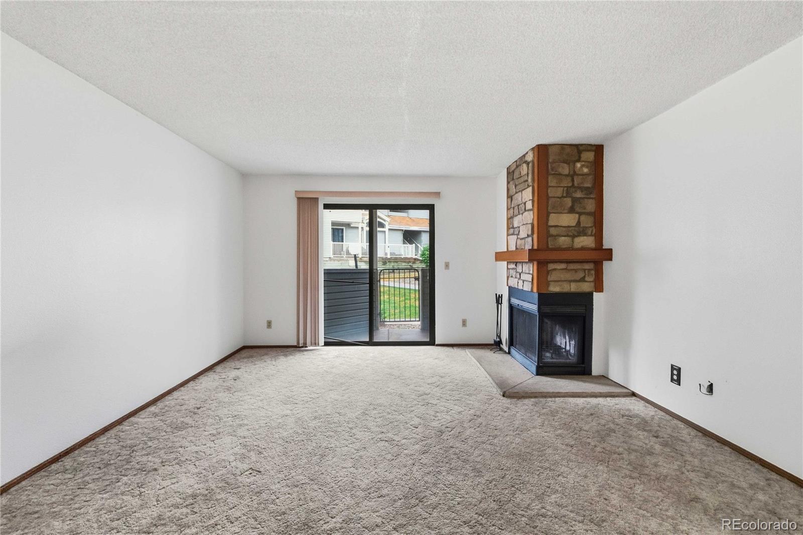 MLS Image #4 for 923 s zeno way 104,aurora, Colorado