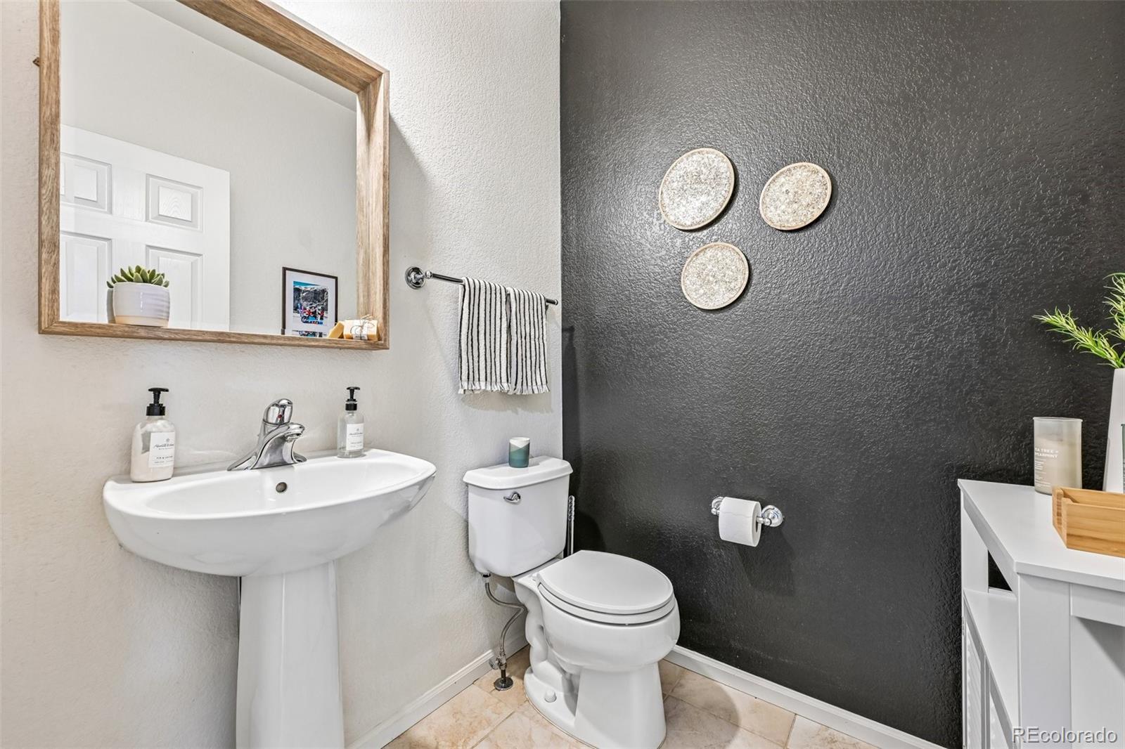 MLS Image #18 for 1167  berganot trail,castle pines, Colorado