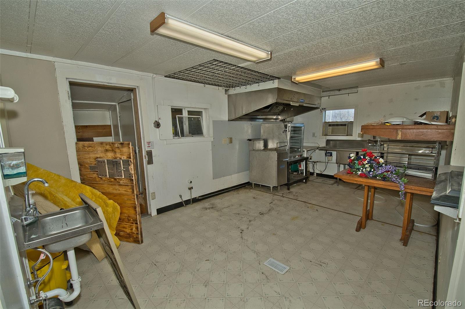 MLS Image #24 for 77 e 10th street ,moffat, Colorado