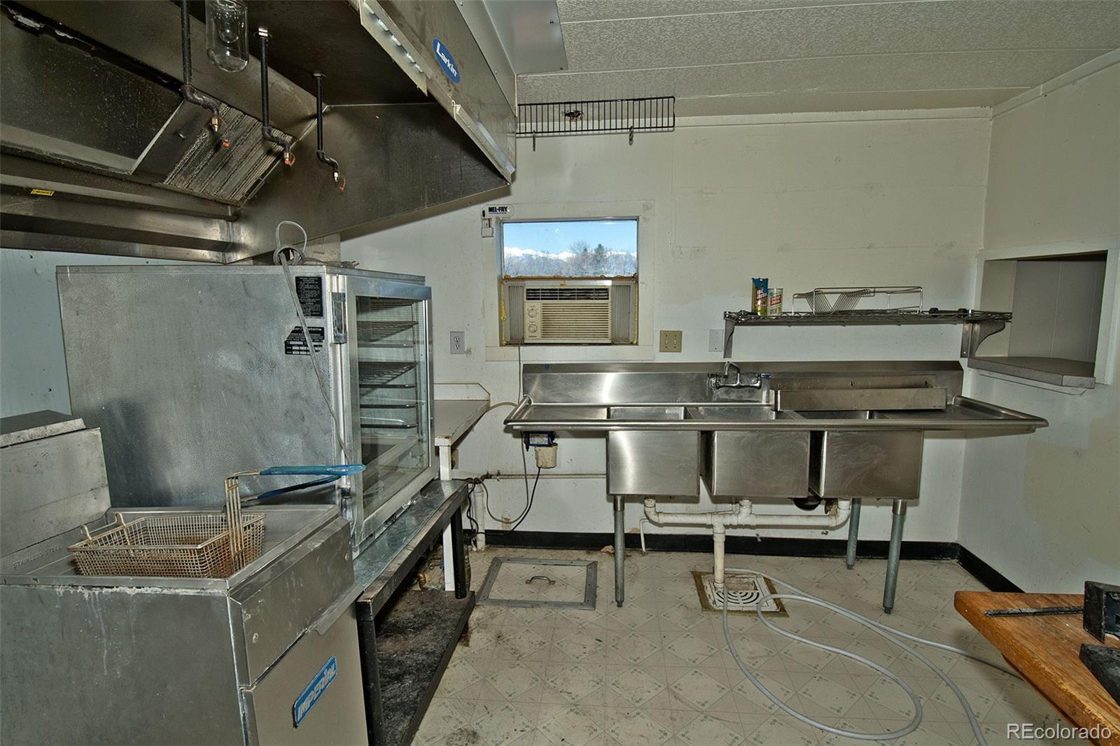 MLS Image #27 for 77 e 10th street ,moffat, Colorado
