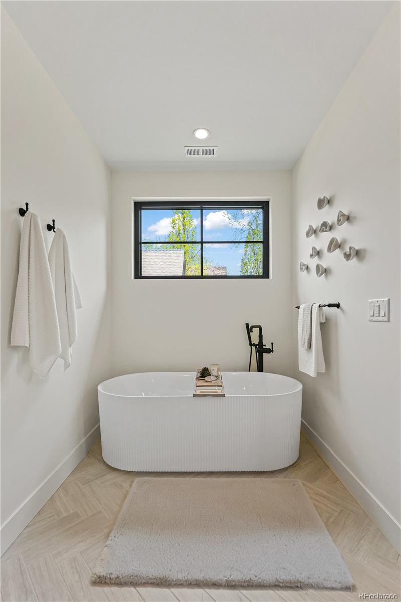 MLS Image #21 for 1060 s ogden street,denver, Colorado