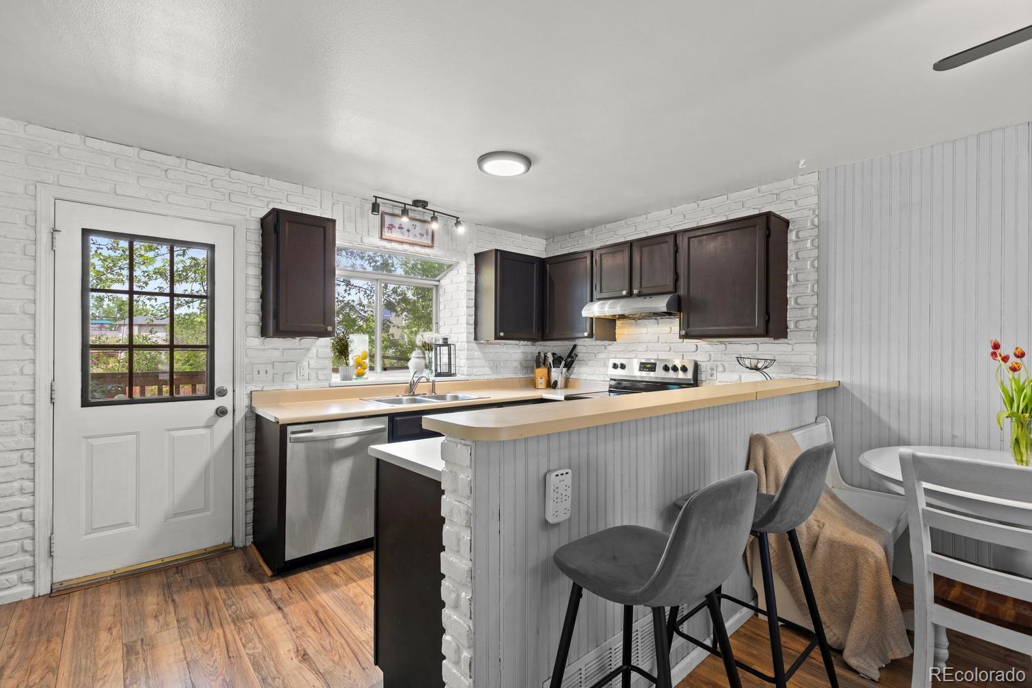 MLS Image #10 for 9691 w chatfield avenue,littleton, Colorado