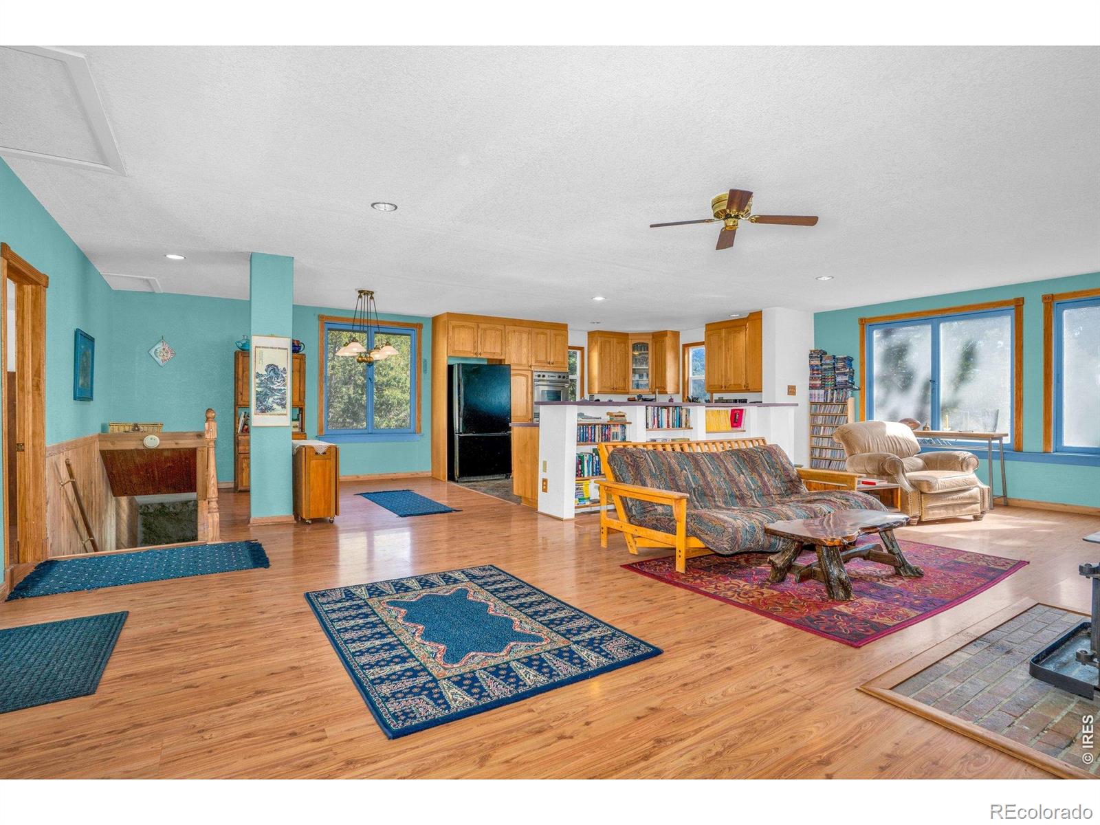 MLS Image #3 for 527  hemlock drive,lyons, Colorado