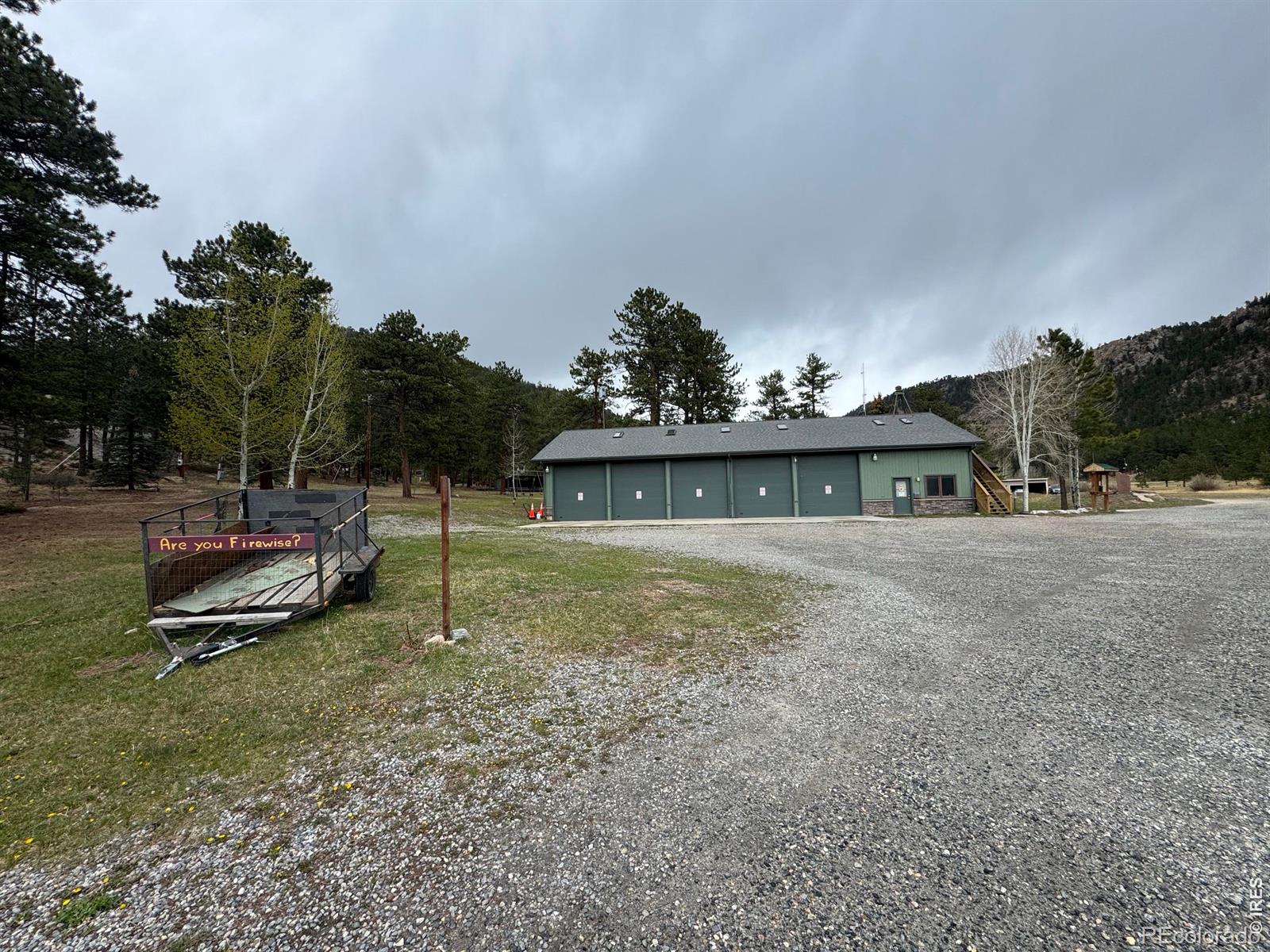 MLS Image #38 for 527  hemlock drive,lyons, Colorado