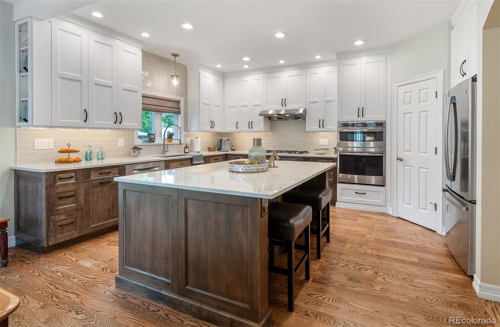 MLS Image #10 for 2425 s monroe street,denver, Colorado