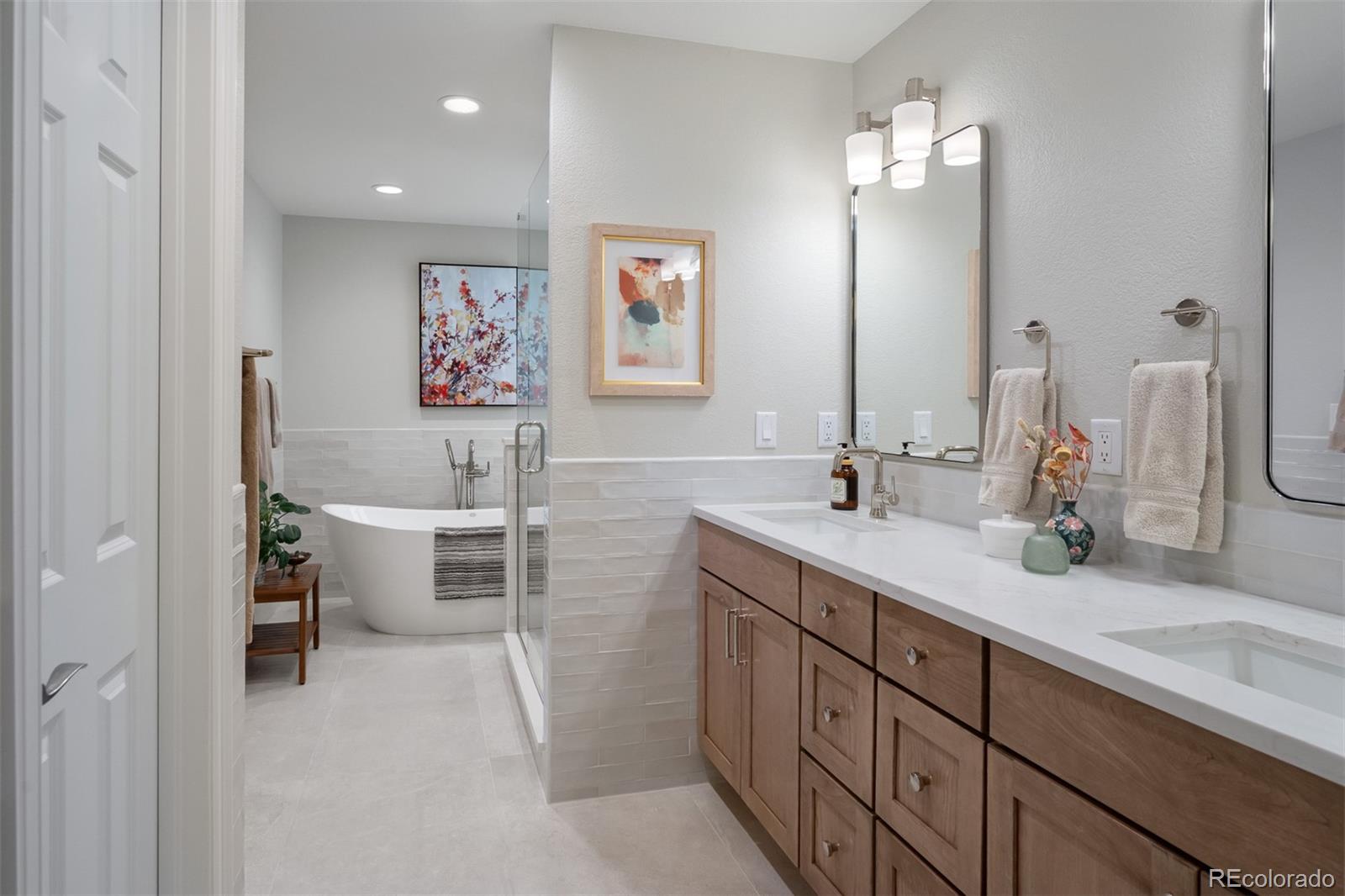 MLS Image #20 for 2425 s monroe street,denver, Colorado