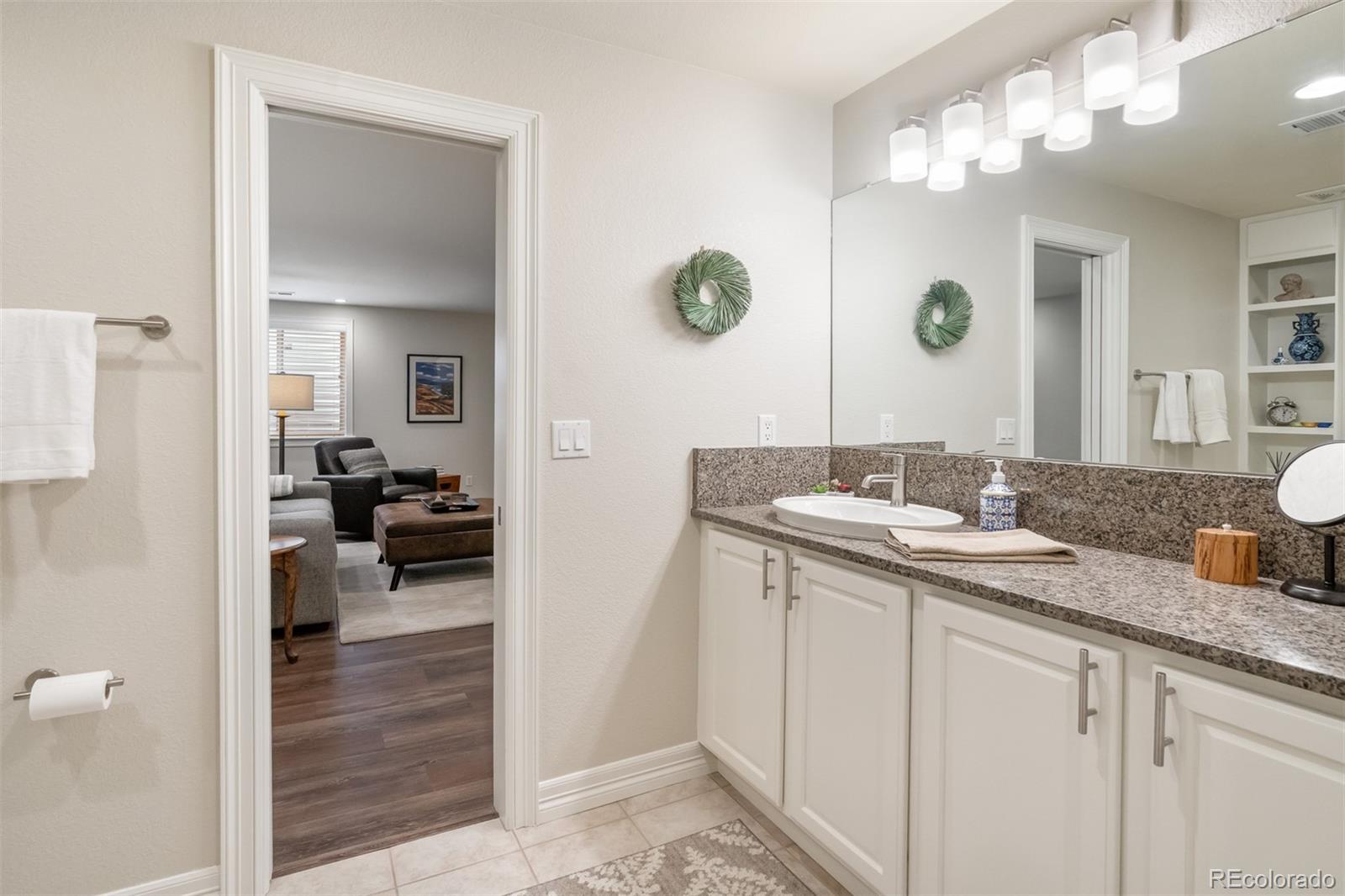 MLS Image #28 for 2425 s monroe street,denver, Colorado