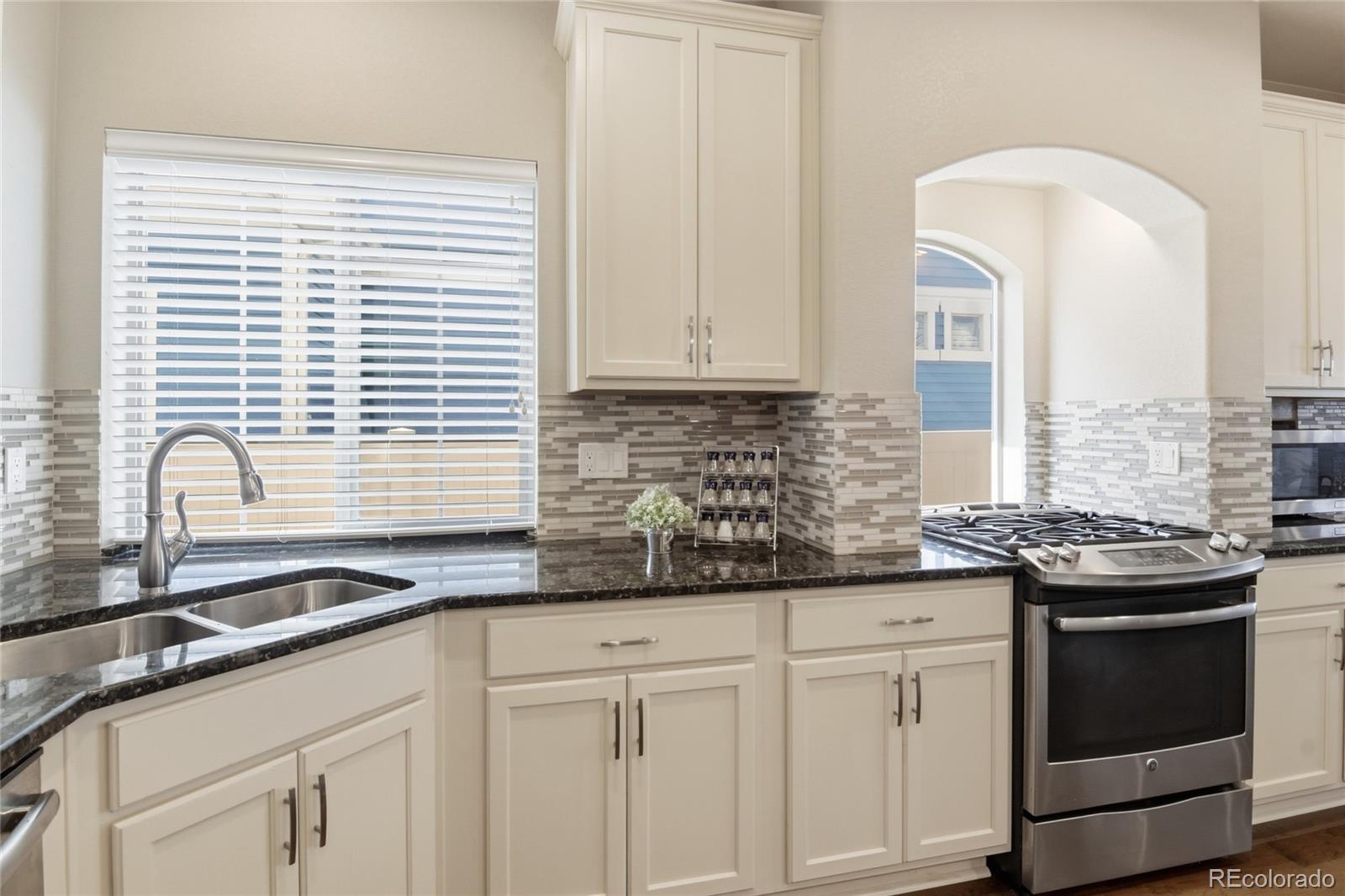 MLS Image #29 for 4741  ventura street,denver, Colorado