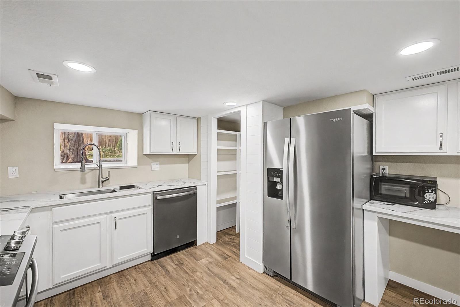 MLS Image #33 for 7005  geneva court,lakewood, Colorado