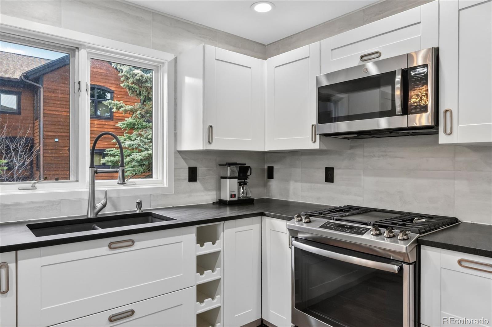 MLS Image #12 for 1532  legend lake circle,silverthorne, Colorado