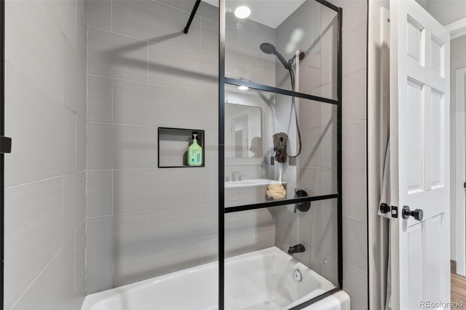 MLS Image #33 for 1532  legend lake circle,silverthorne, Colorado