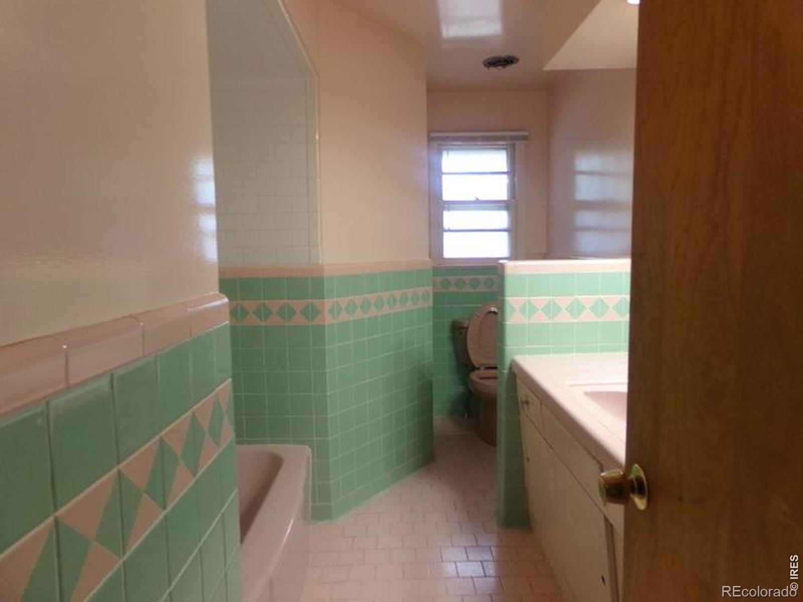 MLS Image #15 for 2203  12th st rd,greeley, Colorado