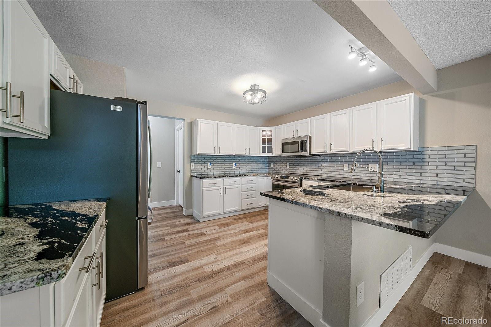 MLS Image #11 for 8703  redwing avenue,littleton, Colorado