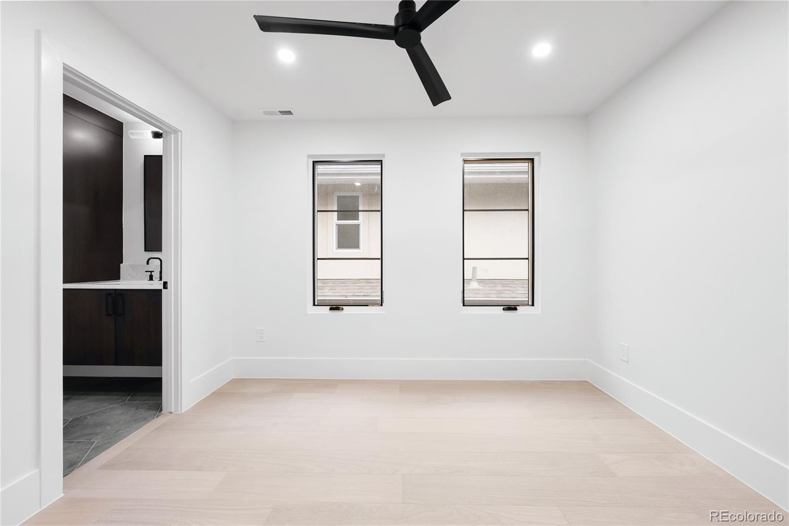 MLS Image #23 for 634 s race street,denver, Colorado
