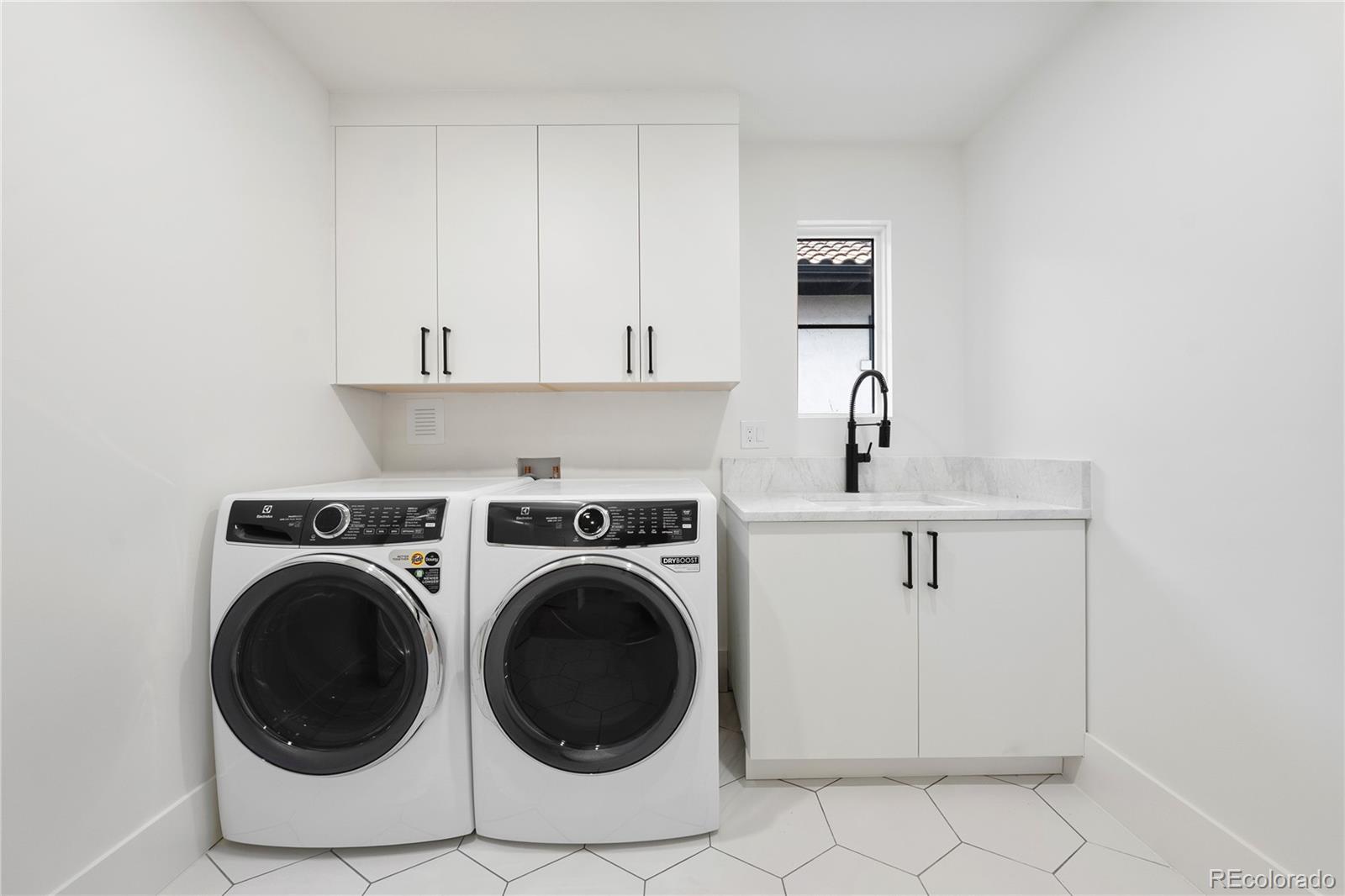 MLS Image #26 for 634 s race street,denver, Colorado