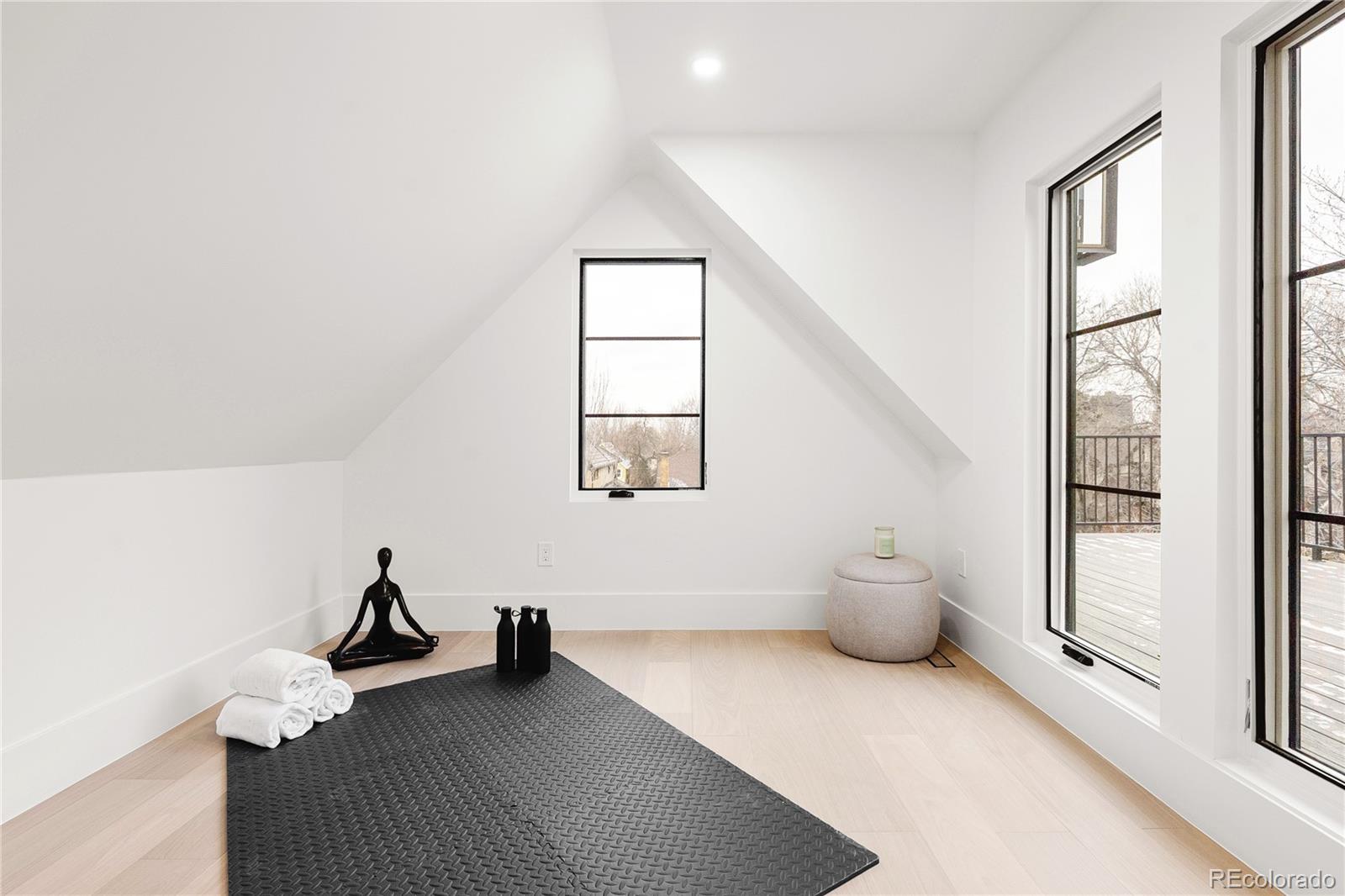 MLS Image #30 for 634 s race street,denver, Colorado