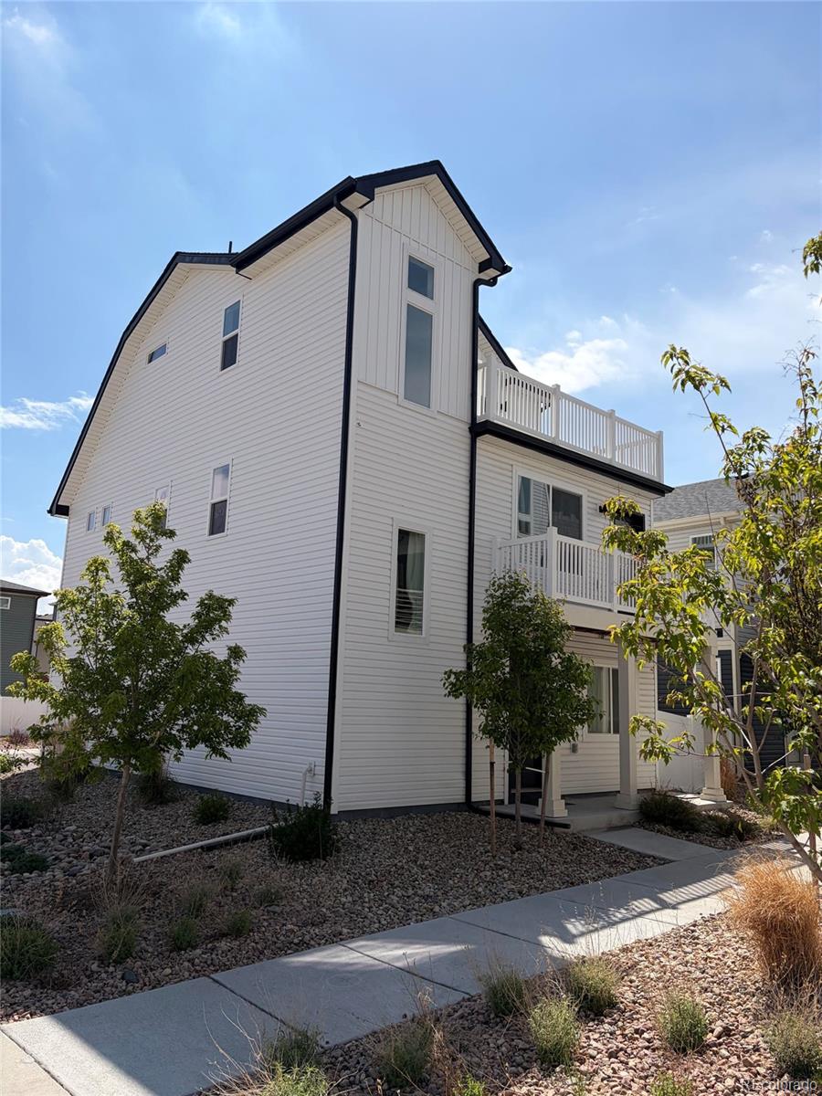 MLS Image #1 for 18211 e 51st avenue,denver, Colorado