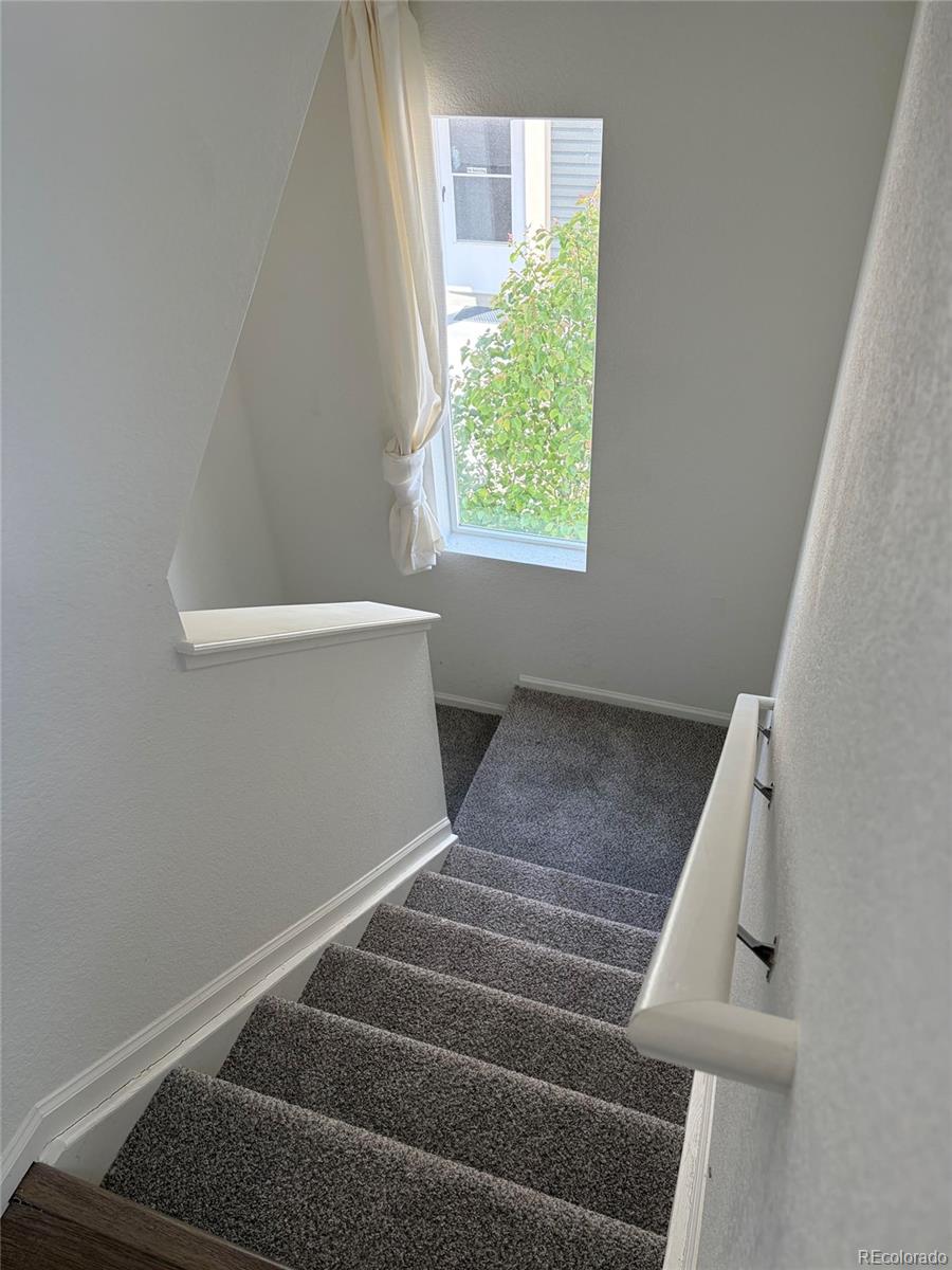 MLS Image #14 for 18211 e 51st avenue,denver, Colorado