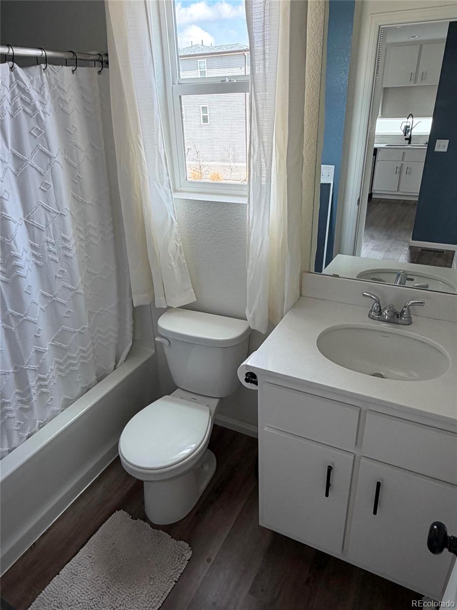 MLS Image #18 for 18211 e 51st avenue,denver, Colorado