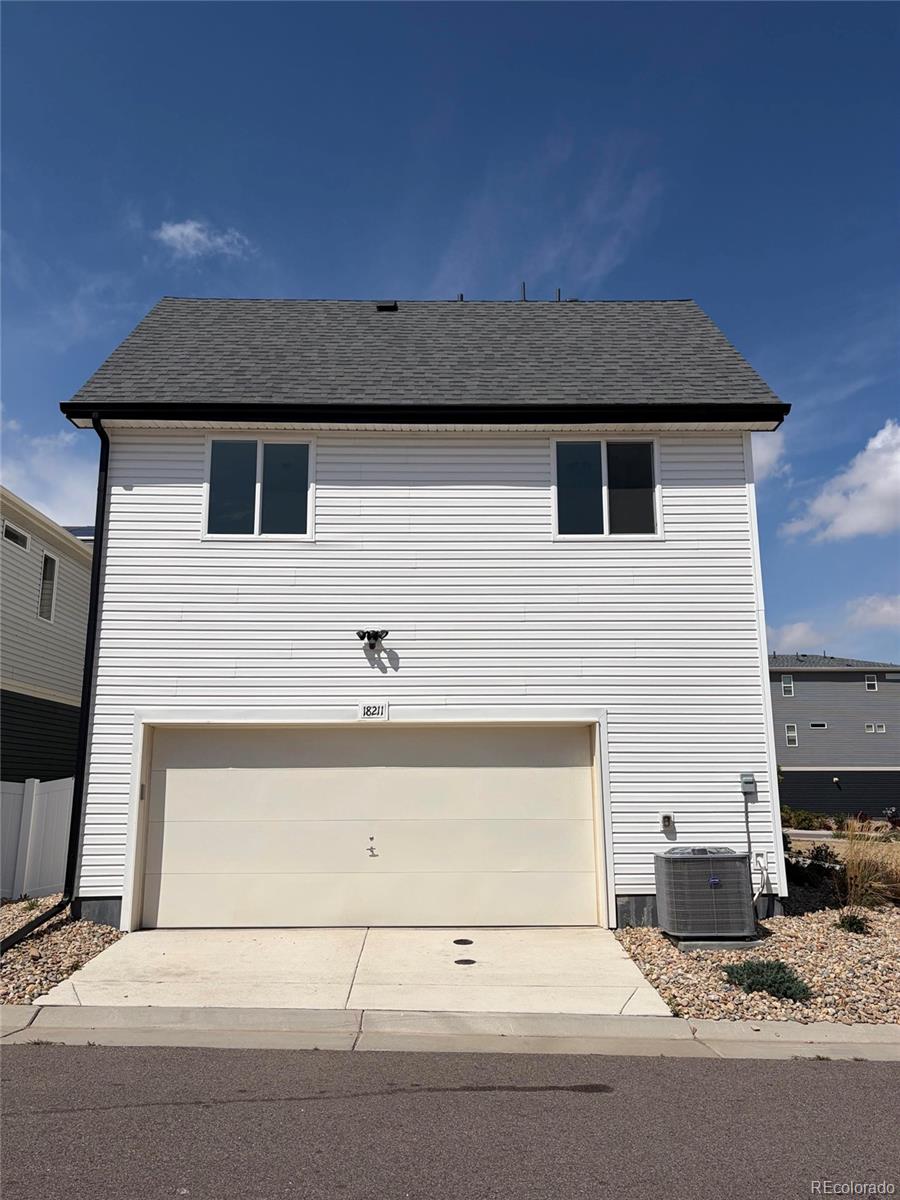 MLS Image #28 for 18211 e 51st avenue,denver, Colorado