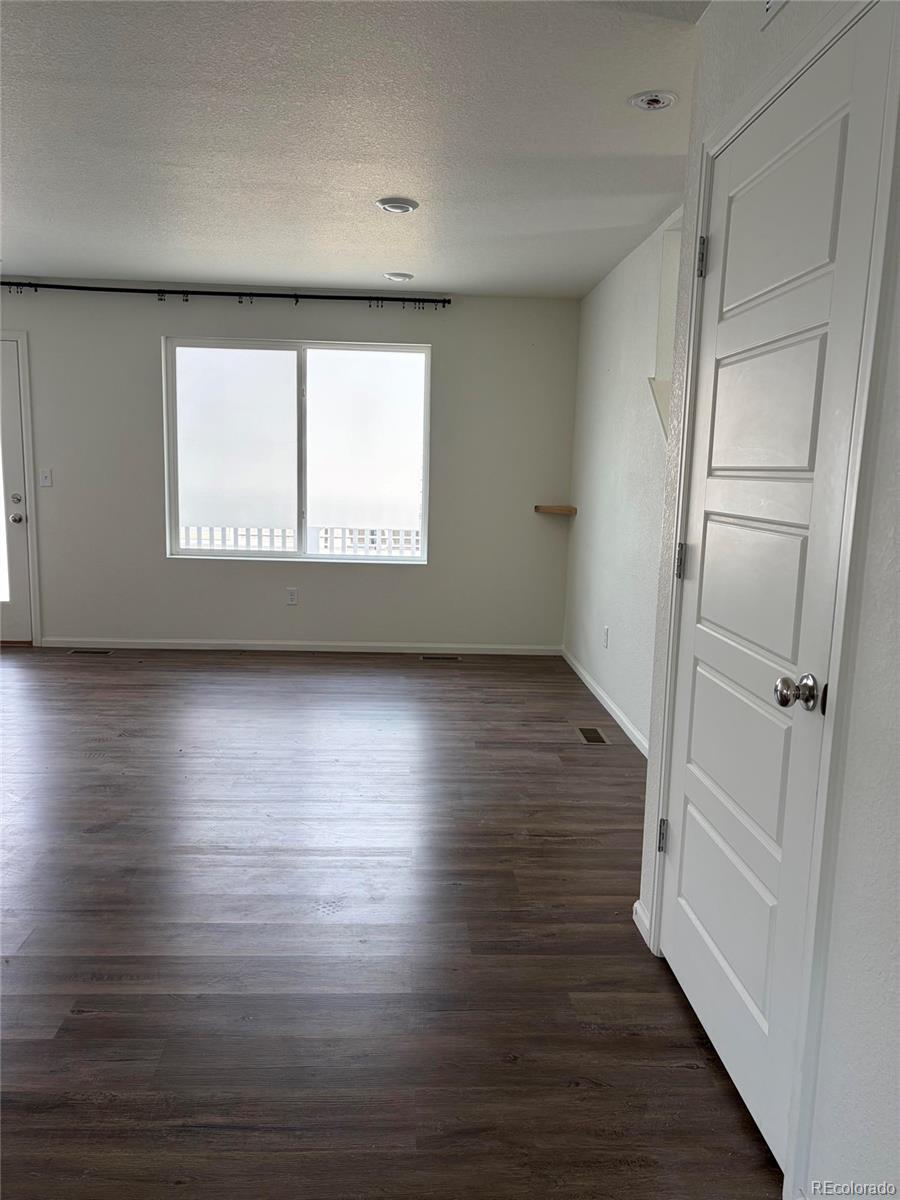 MLS Image #5 for 18211 e 51st avenue,denver, Colorado