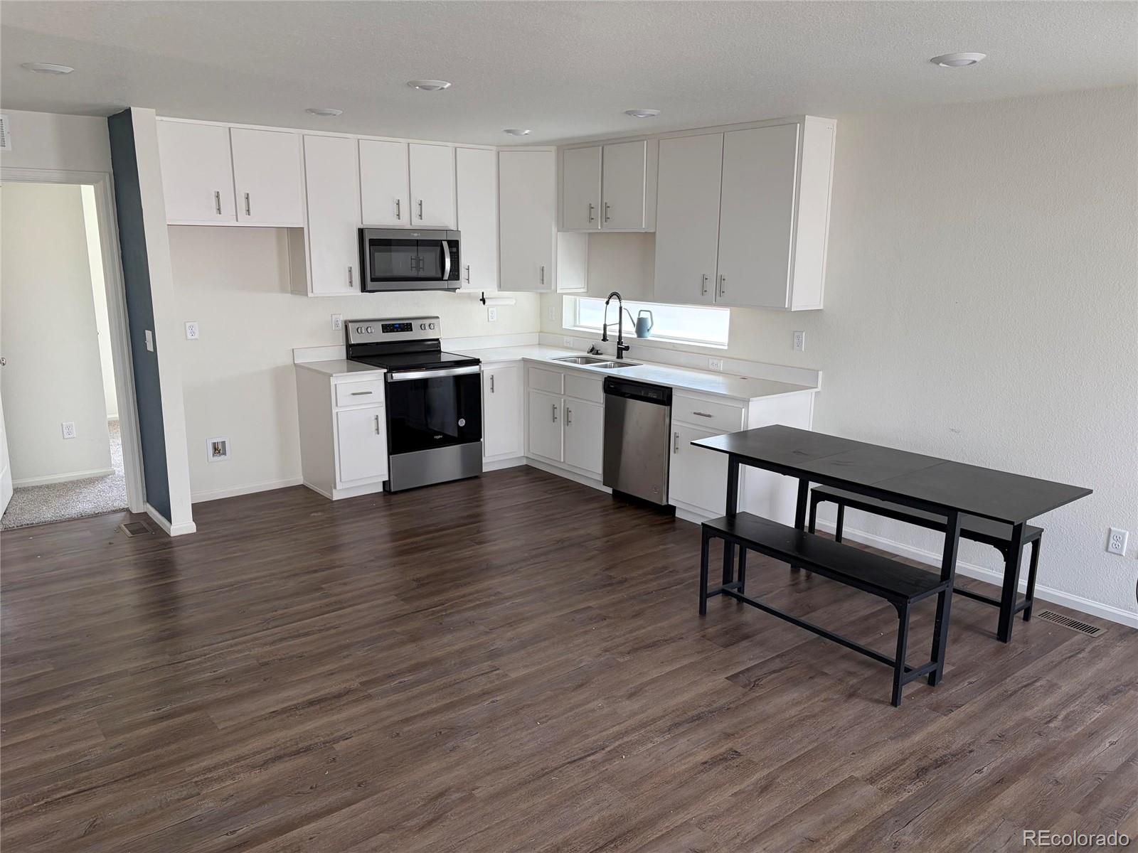 MLS Image #7 for 18211 e 51st avenue,denver, Colorado