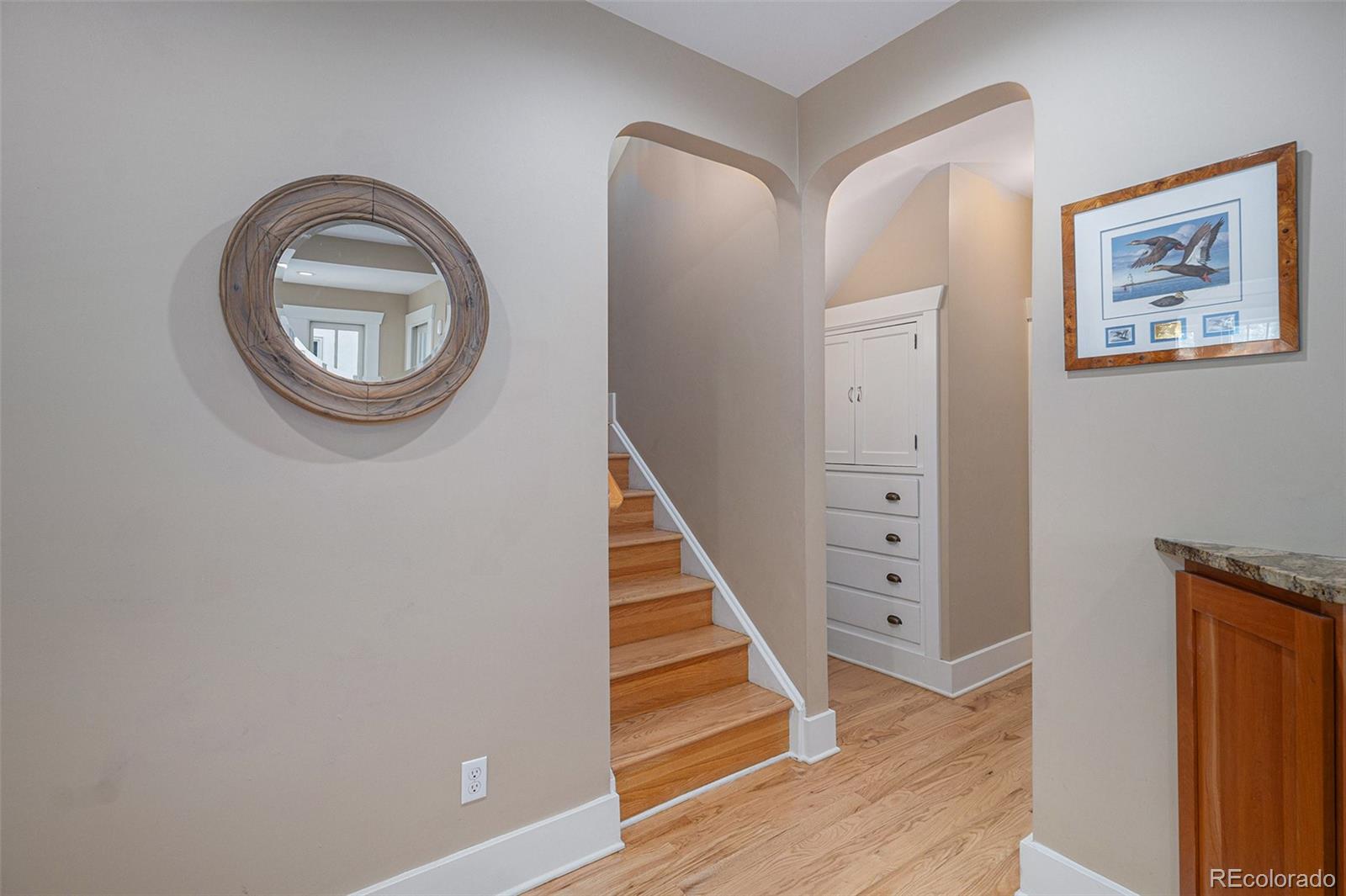 MLS Image #22 for 726 s corona street,denver, Colorado
