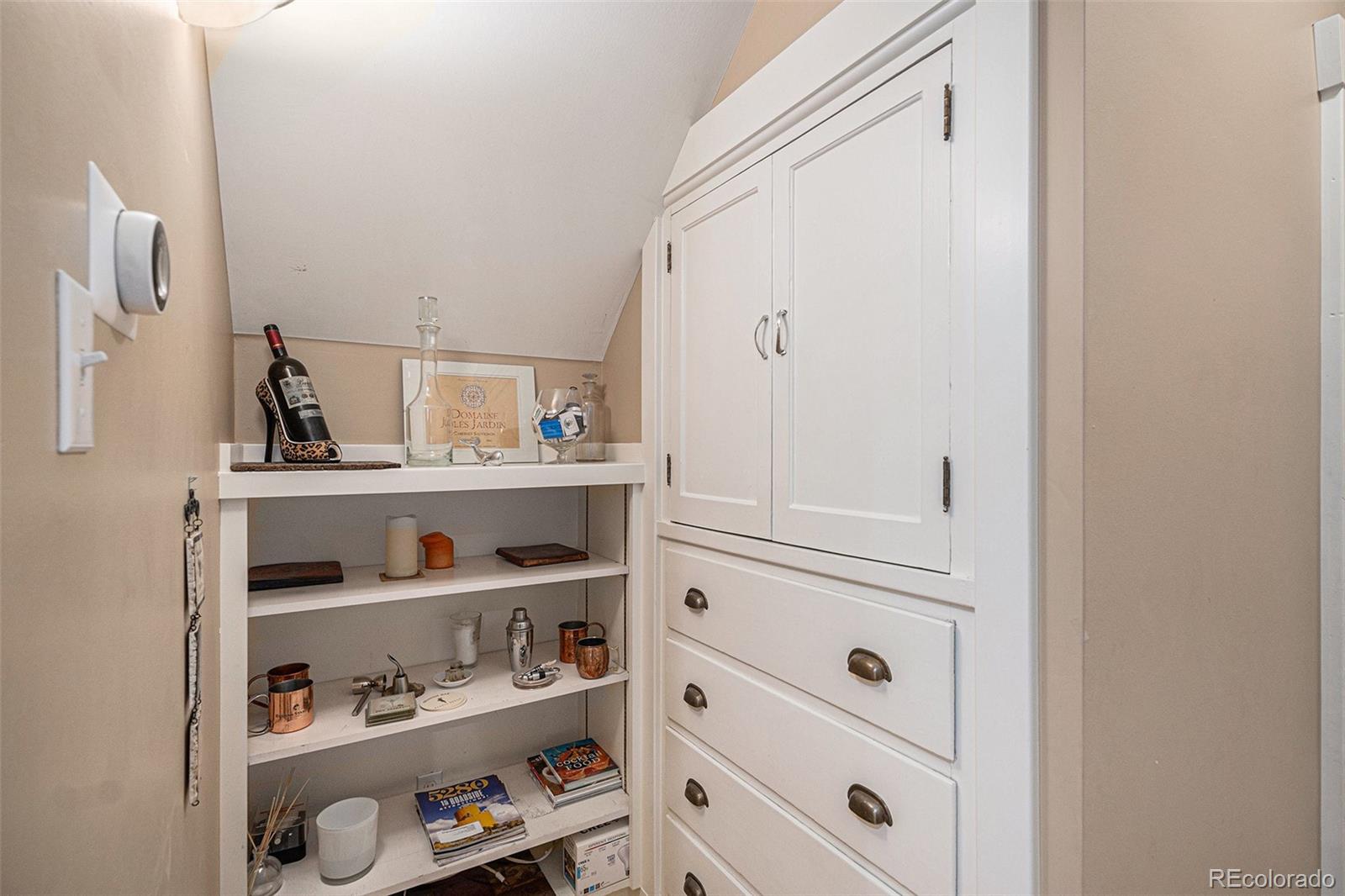 MLS Image #23 for 726 s corona street,denver, Colorado