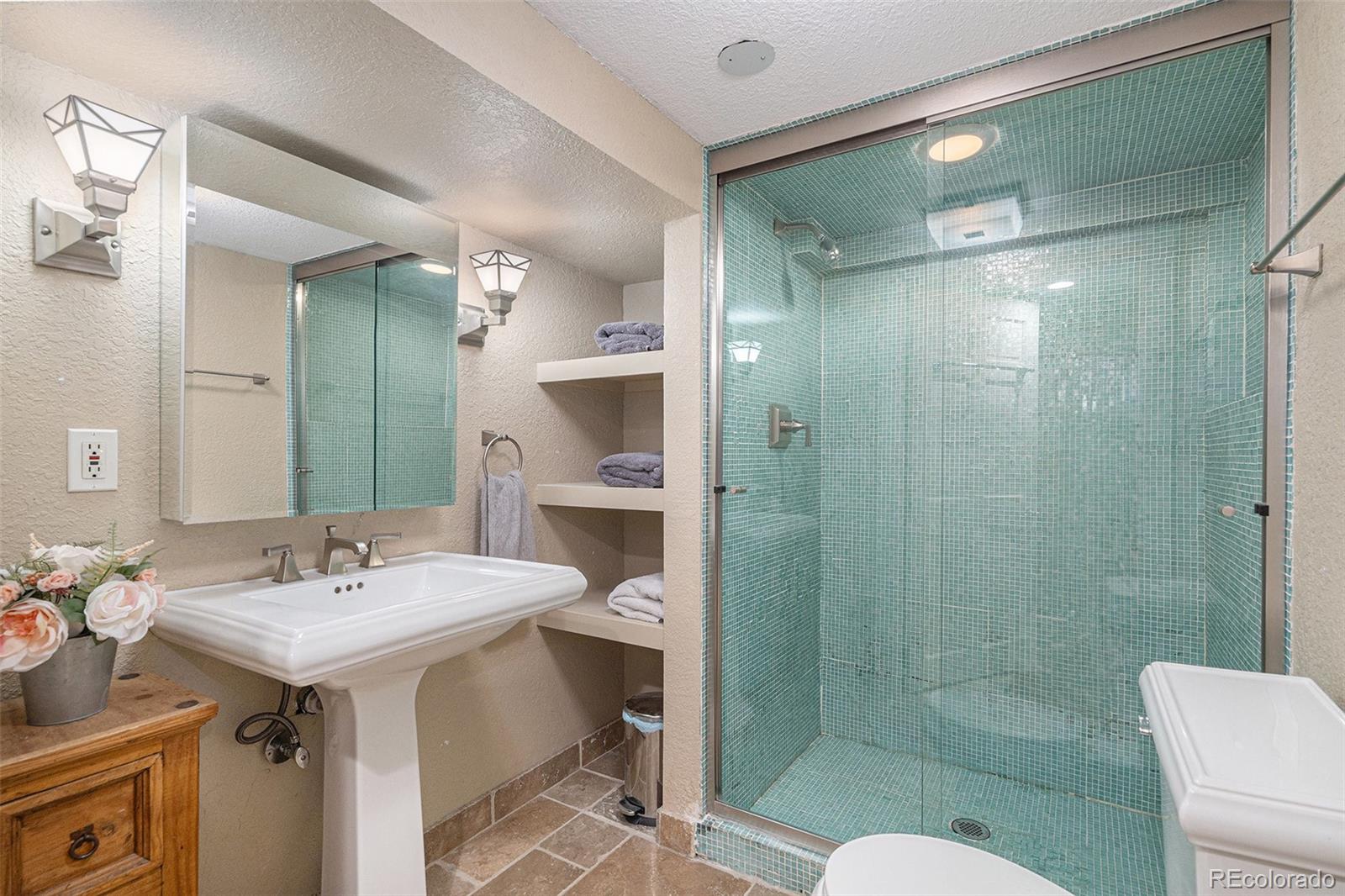 MLS Image #26 for 726 s corona street,denver, Colorado