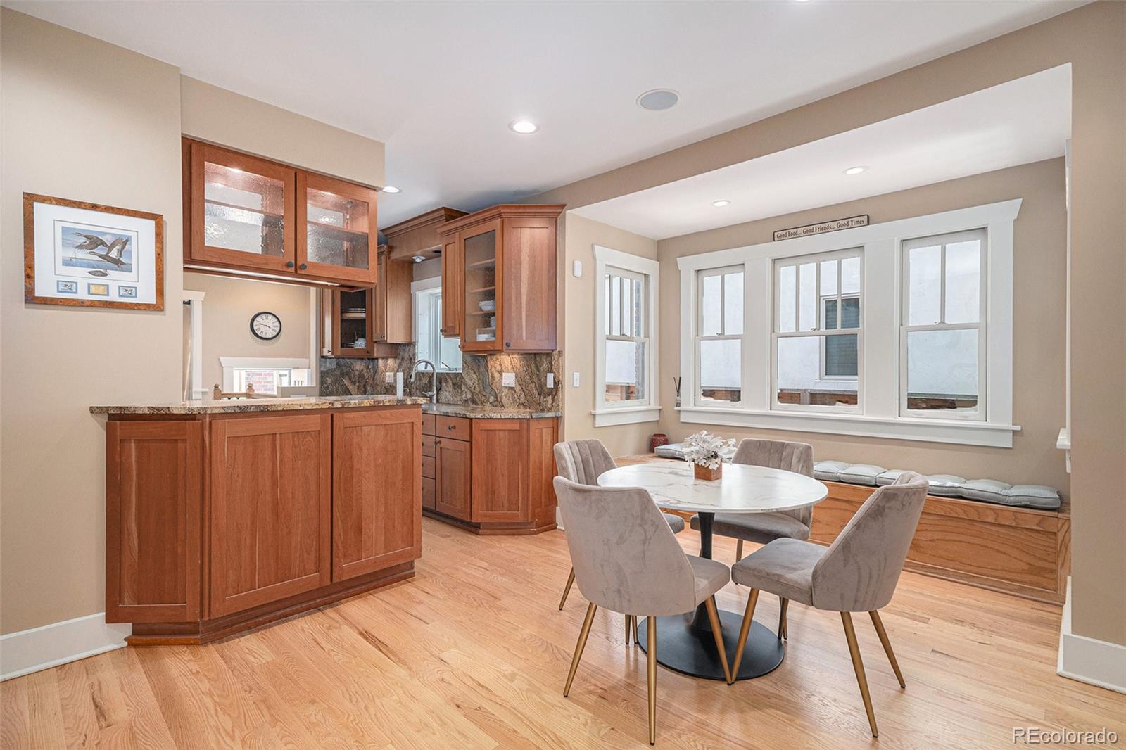 MLS Image #5 for 726 s corona street,denver, Colorado