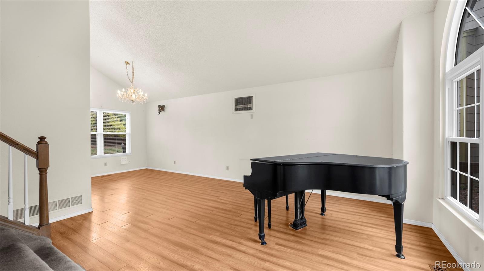 MLS Image #4 for 5040  culpepper court,colorado springs, Colorado