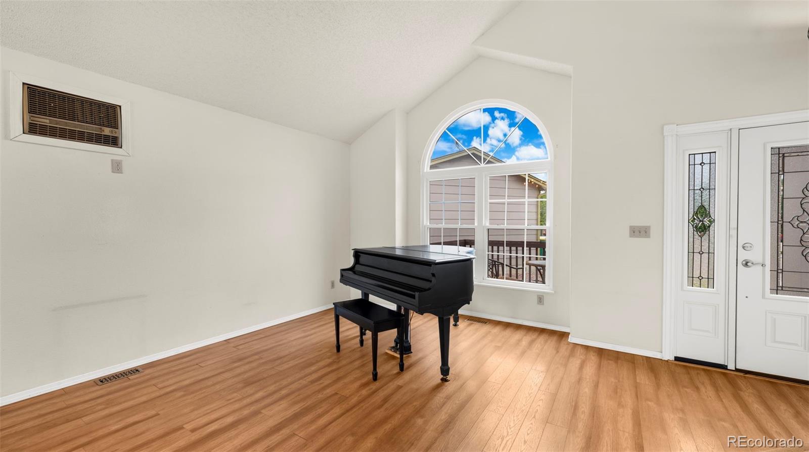 MLS Image #7 for 5040  culpepper court,colorado springs, Colorado
