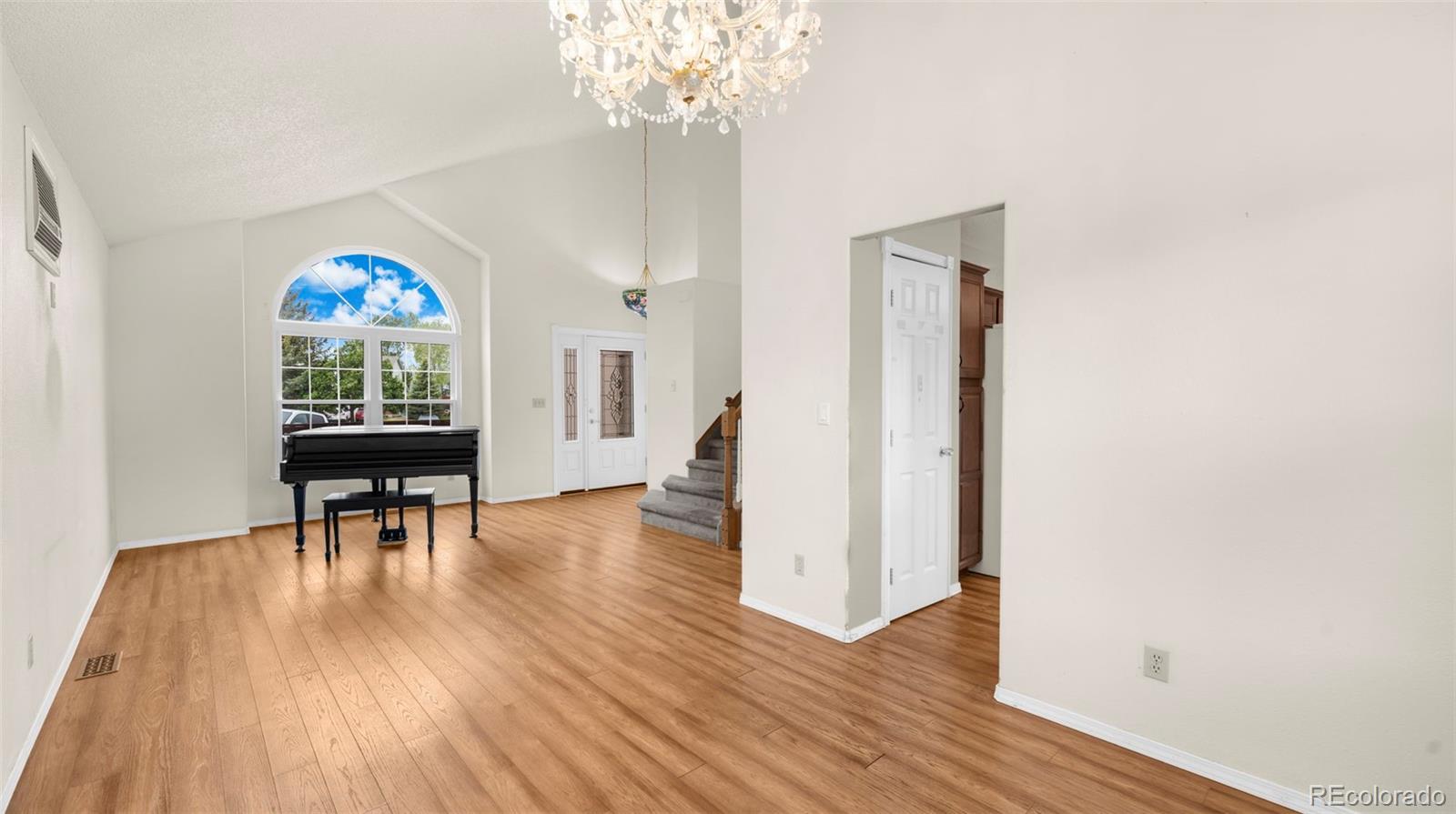 MLS Image #8 for 5040  culpepper court,colorado springs, Colorado