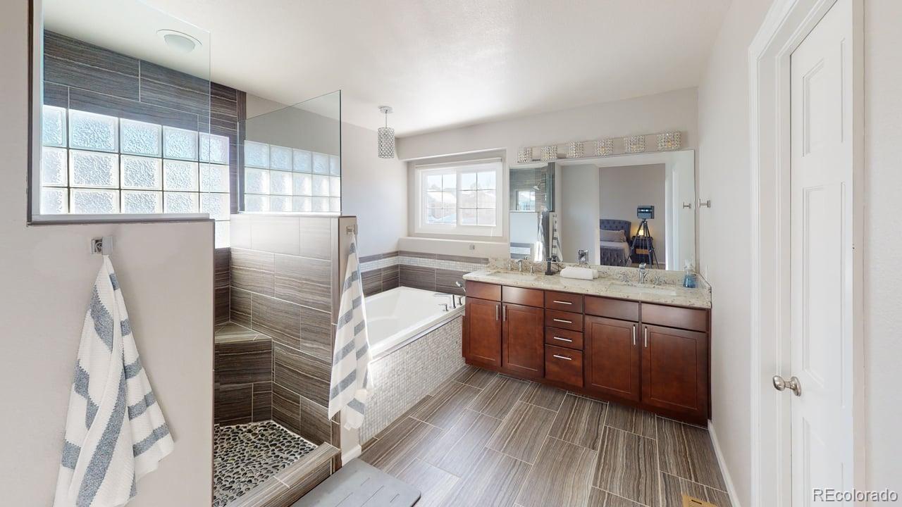 MLS Image #4 for 8958  forrest drive,highlands ranch, Colorado
