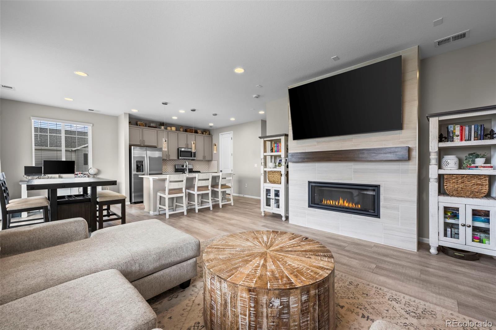 MLS Image #2 for 9754  ceylon street,commerce city, Colorado