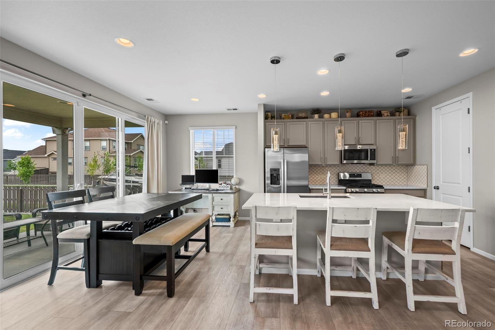 MLS Image #4 for 9754  ceylon street,commerce city, Colorado