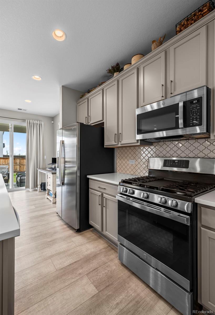 MLS Image #7 for 9754  ceylon street,commerce city, Colorado