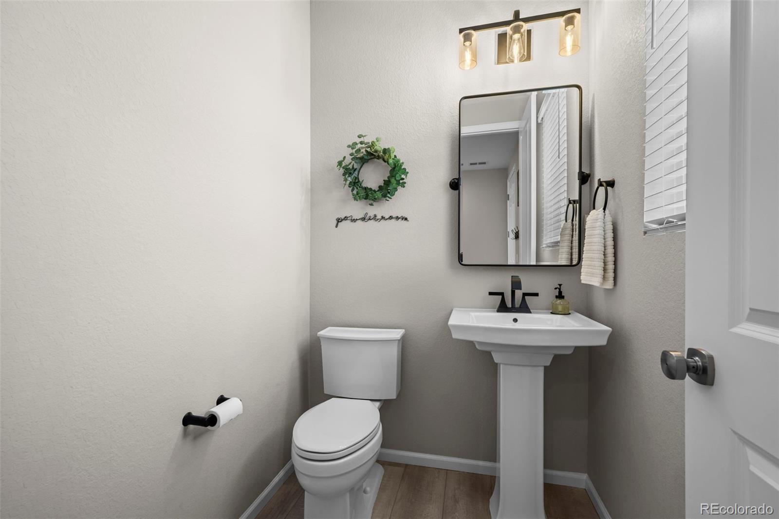 MLS Image #9 for 9754  ceylon street,commerce city, Colorado