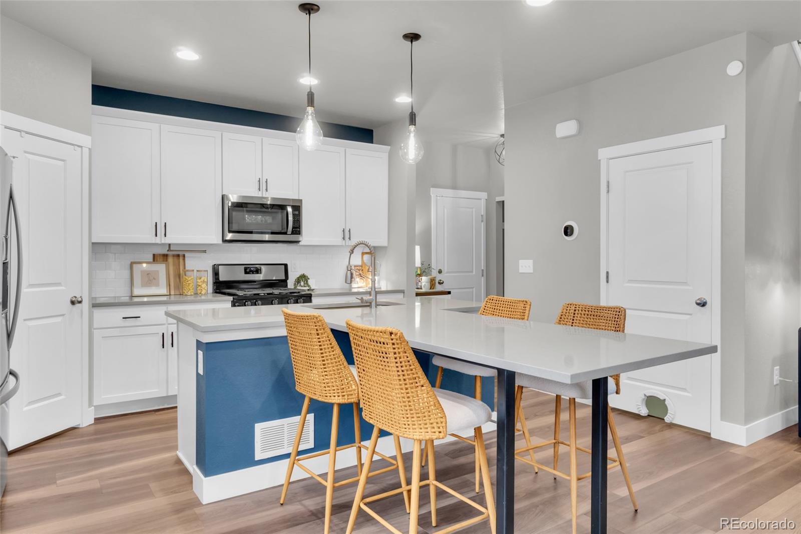 MLS Image #10 for 6880  decatur street,denver, Colorado
