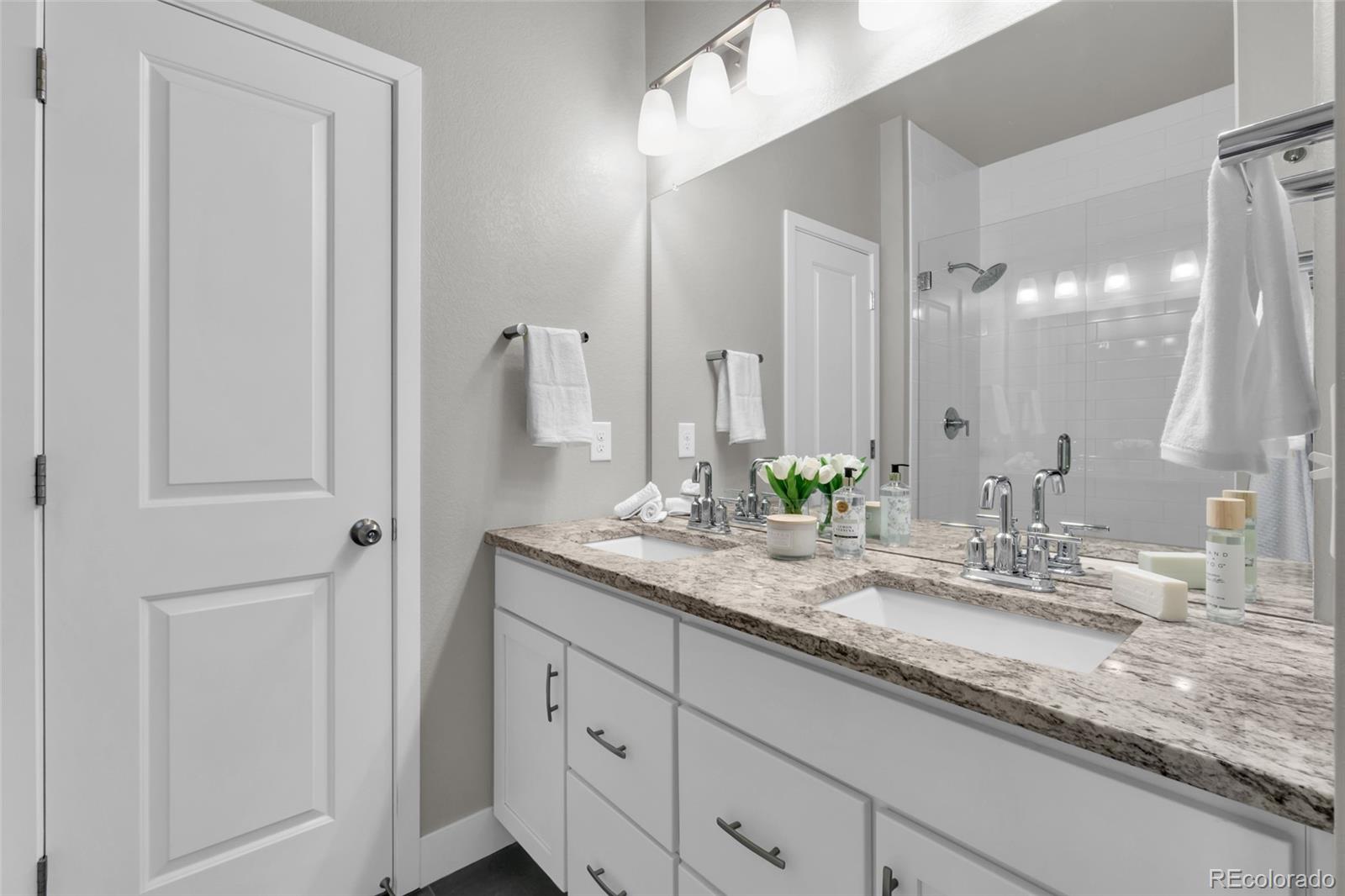 MLS Image #23 for 6880  decatur street,denver, Colorado