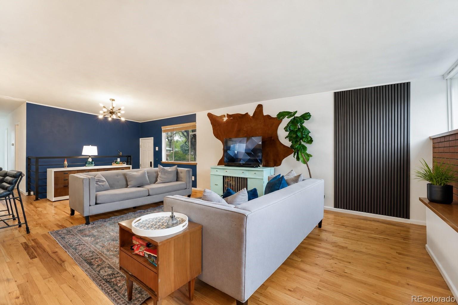 MLS Image #3 for 2795 e euclid avenue,centennial, Colorado