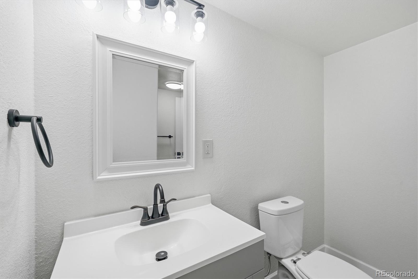 MLS Image #27 for 18171 e crestridge drive,centennial, Colorado