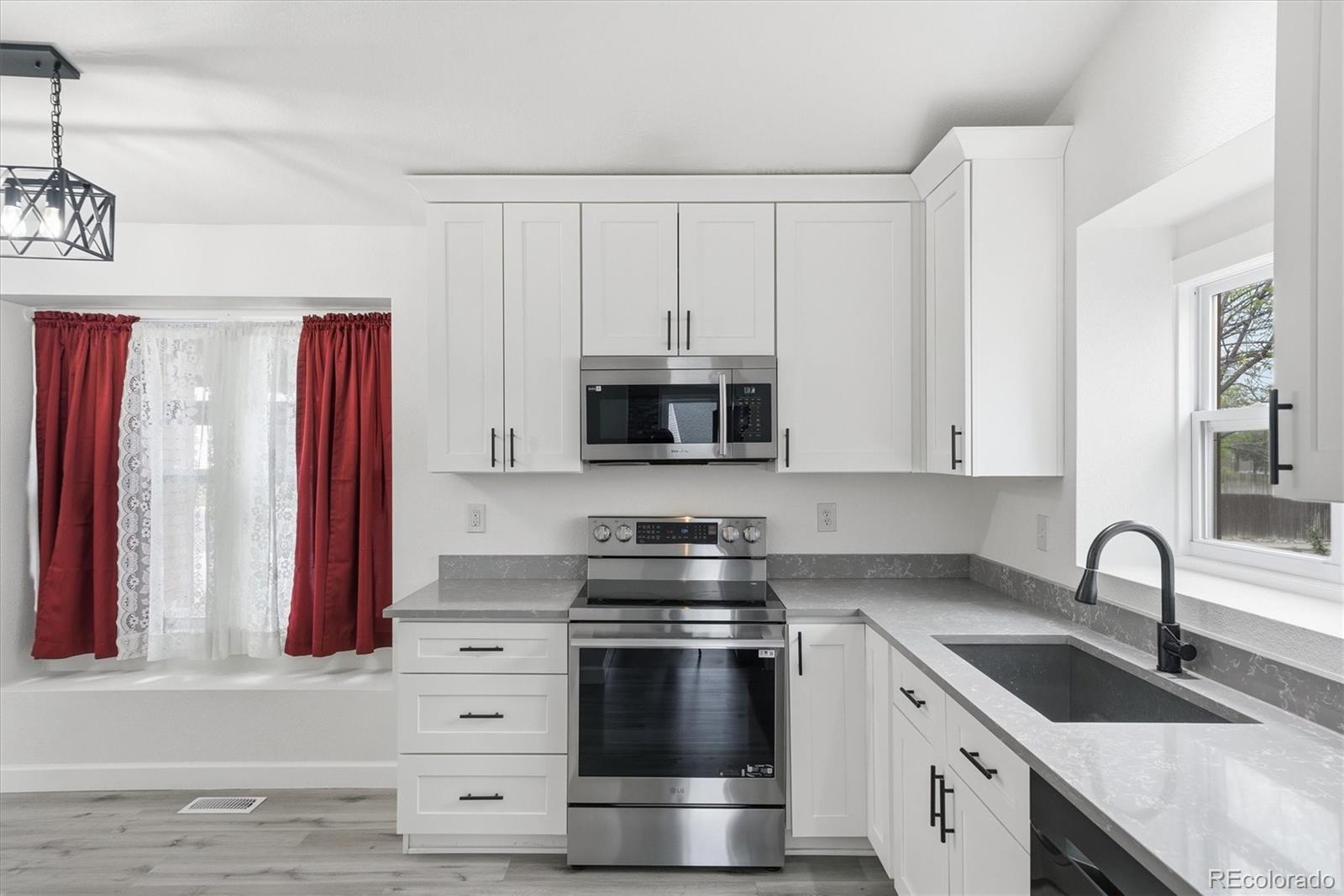 MLS Image #7 for 18171 e crestridge drive,centennial, Colorado