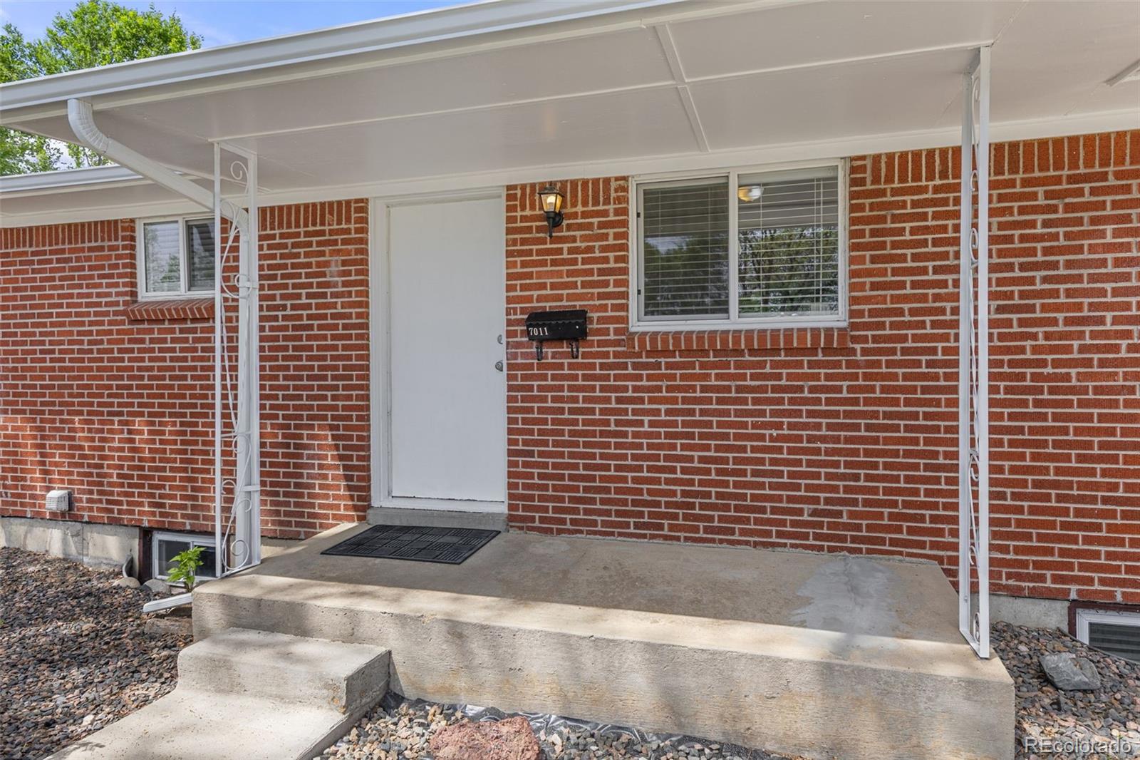MLS Image #2 for 7011  beacon way,westminster, Colorado