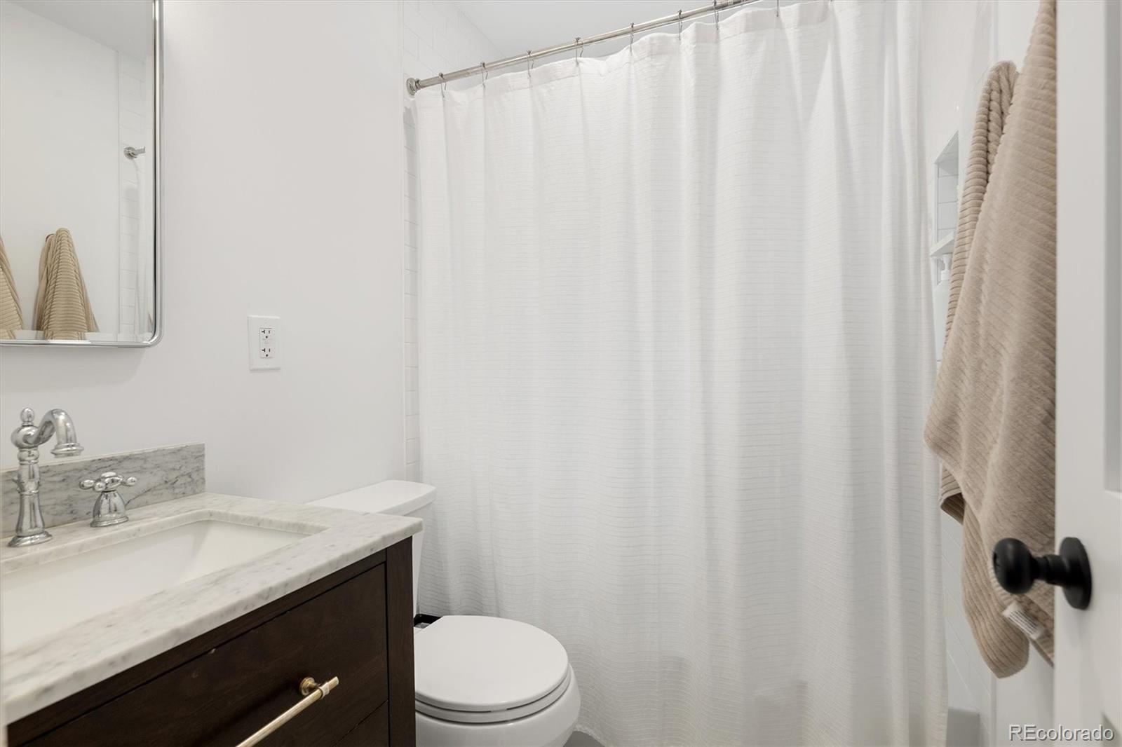 MLS Image #17 for 1210 e amherst avenue,englewood, Colorado